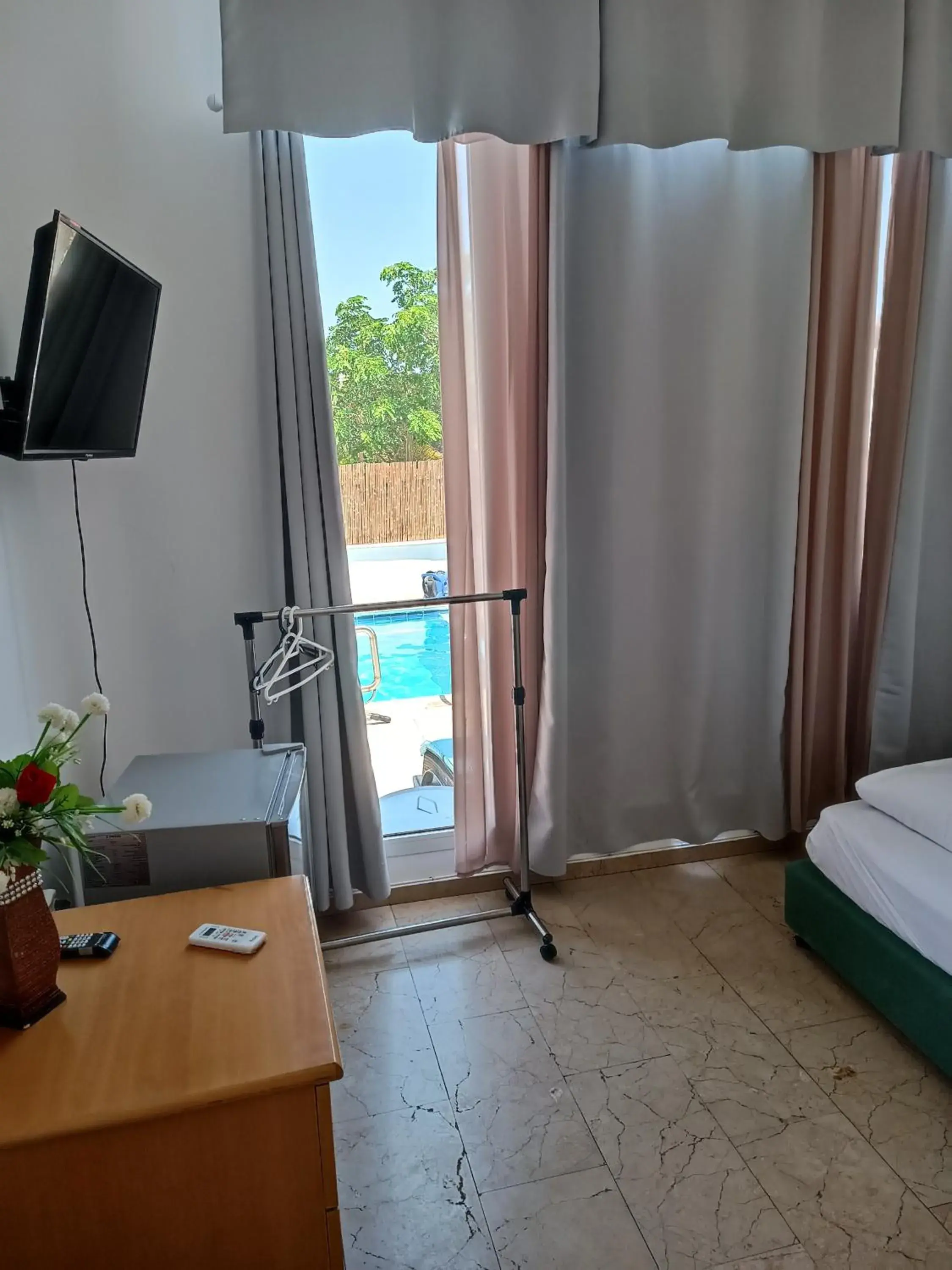 Double Room with Shared Bathroom - single occupancy in Custo Club Double Room with Shared Bathroom - single occupancy in Custo Club