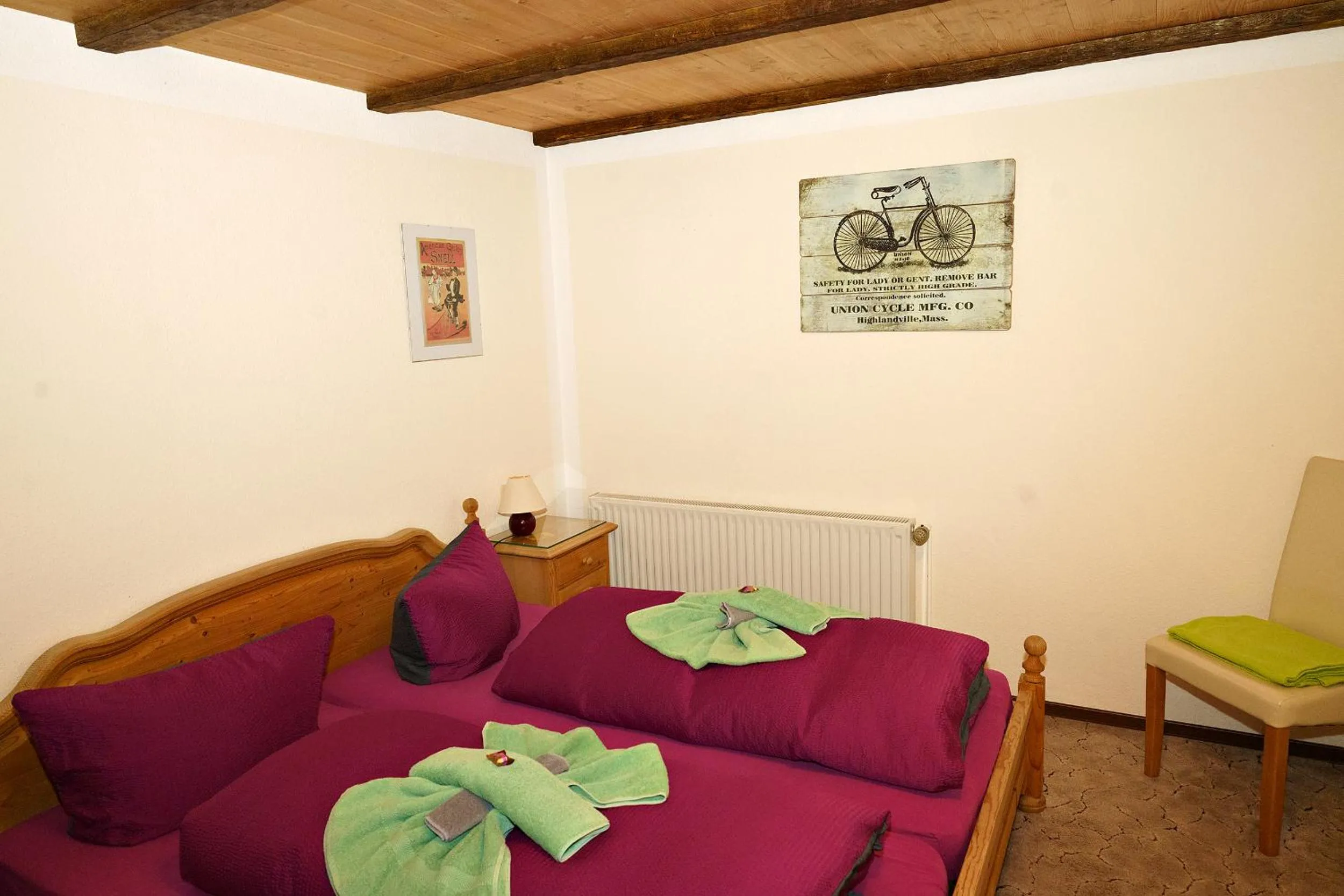 Bed in Die Radler-Scheune Finsterbergen