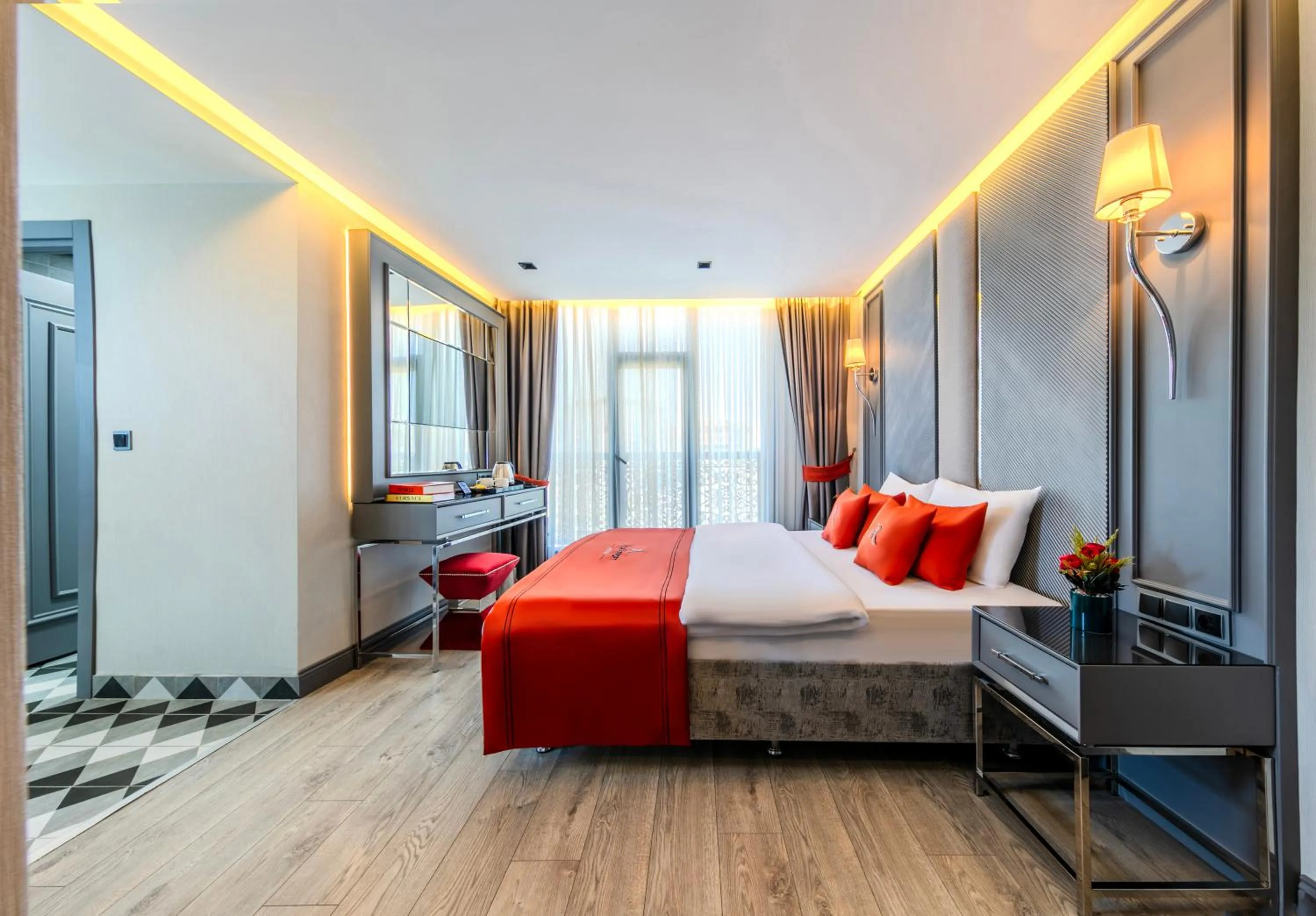 Photo of the whole room, Bed in Atar Airport Hotel - Restaurant & Spa Wellness