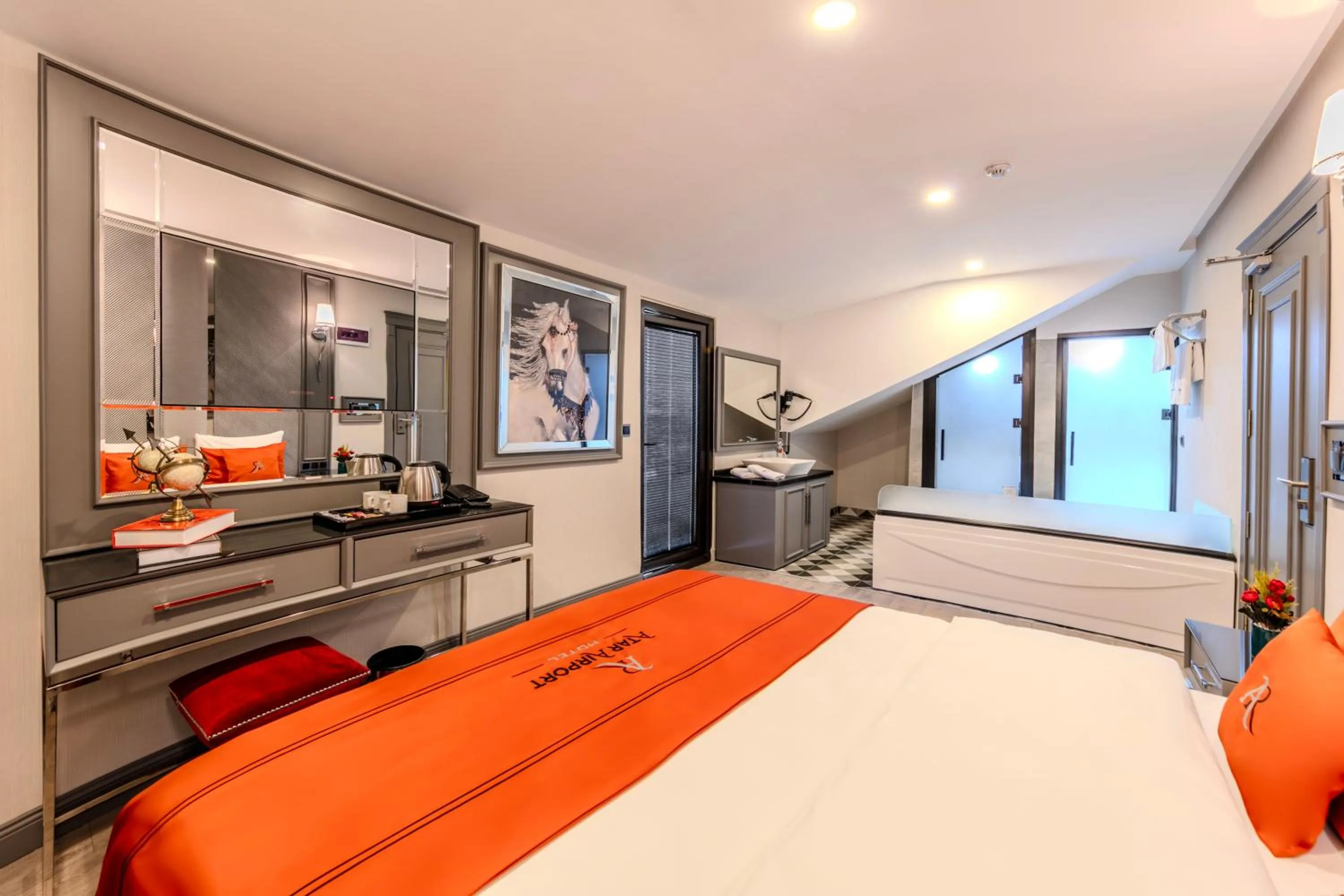 Photo of the whole room, Bed in Atar Airport Hotel - Restaurant & Spa Wellness