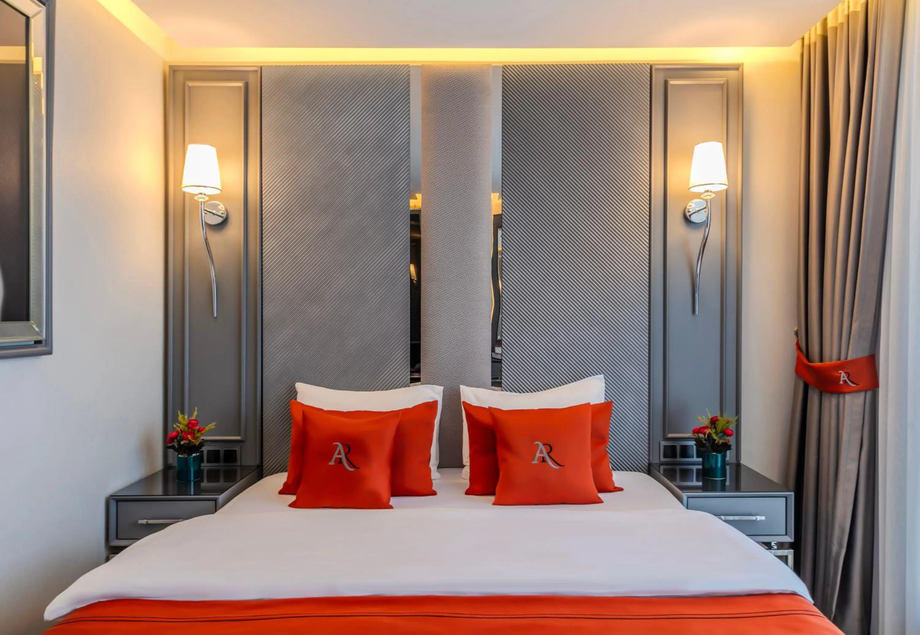 Photo of the whole room, Bed in Atar Airport Hotel - Restaurant & Spa Wellness