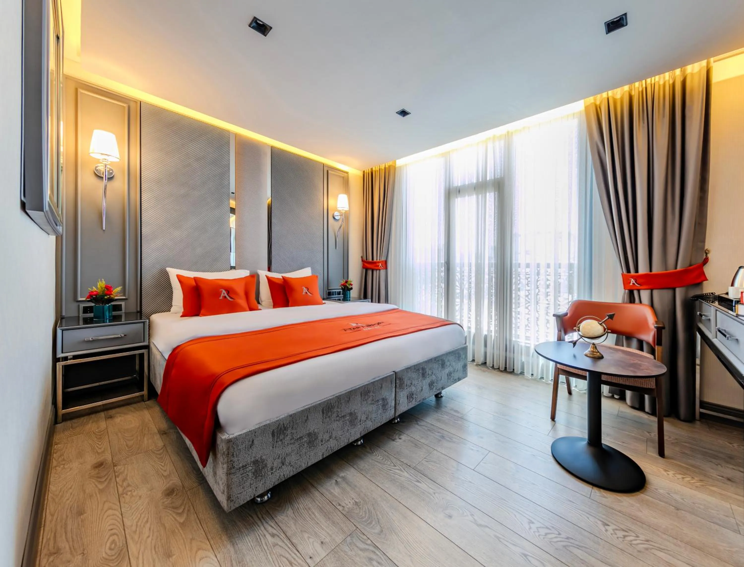 Photo of the whole room, Bed in Atar Airport Hotel - Restaurant & Spa Wellness