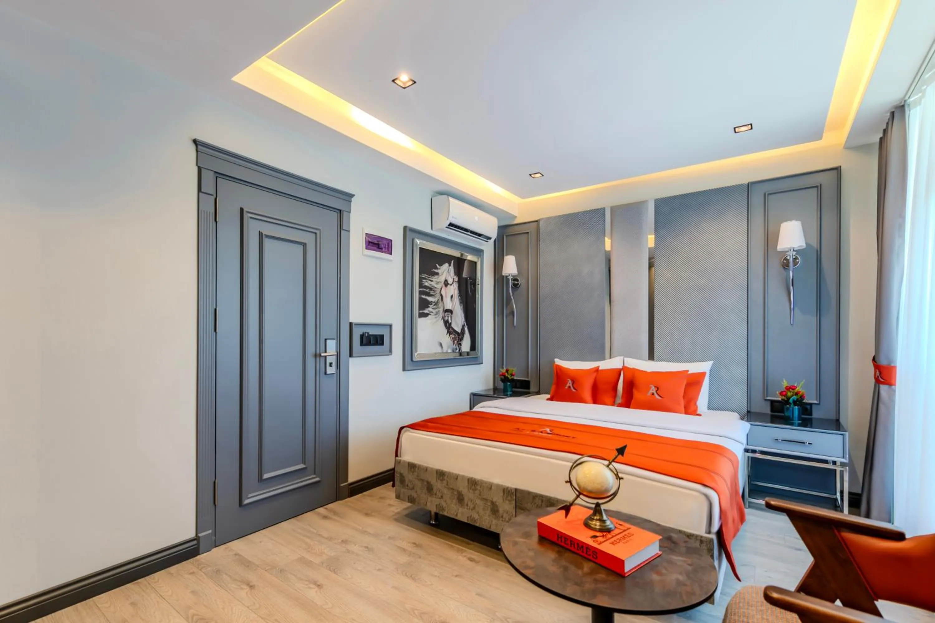 Photo of the whole room, Bed in Atar Airport Hotel - Restaurant & Spa Wellness