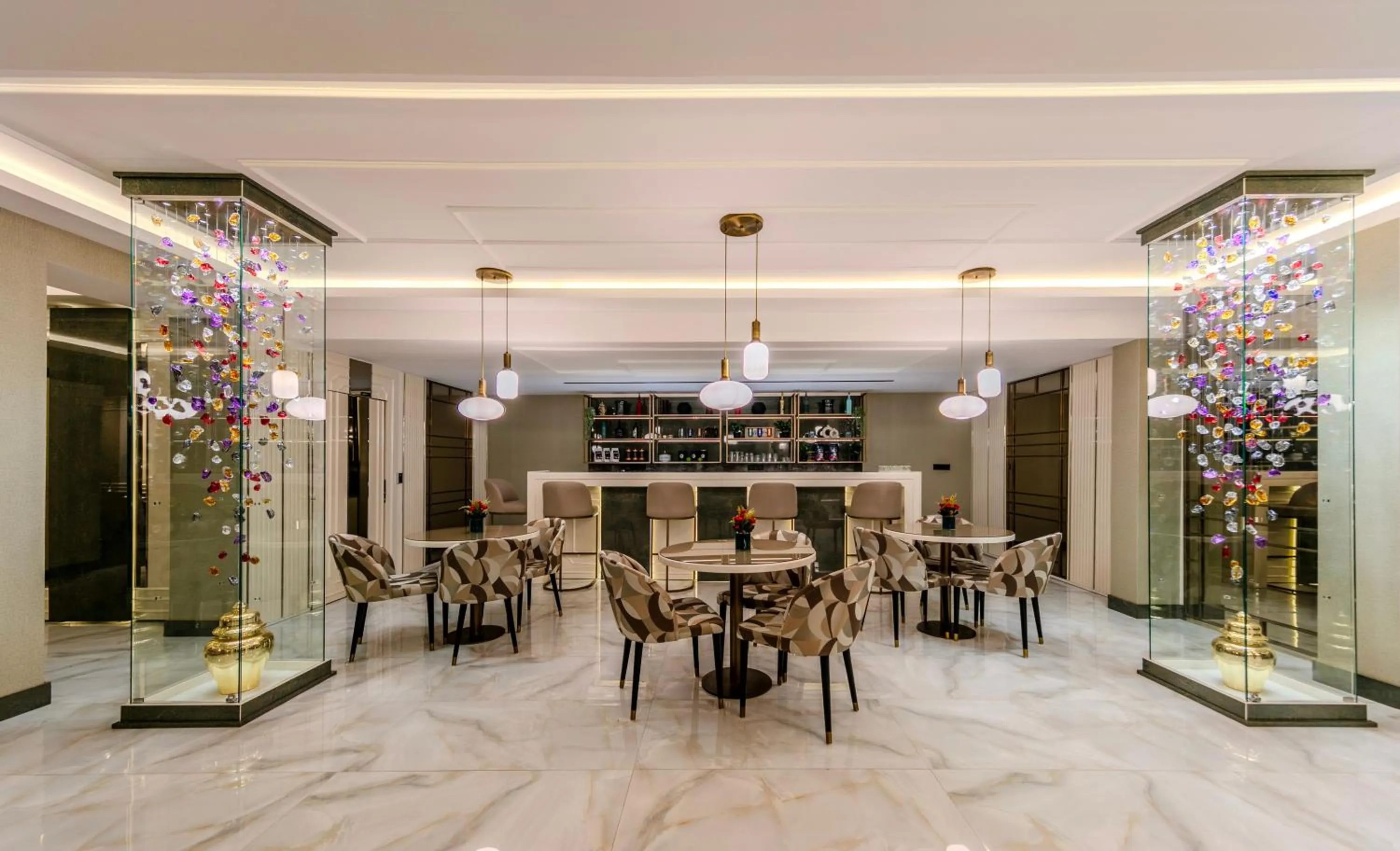 Lobby or reception in Atar Airport Hotel - Restaurant & Spa Wellness