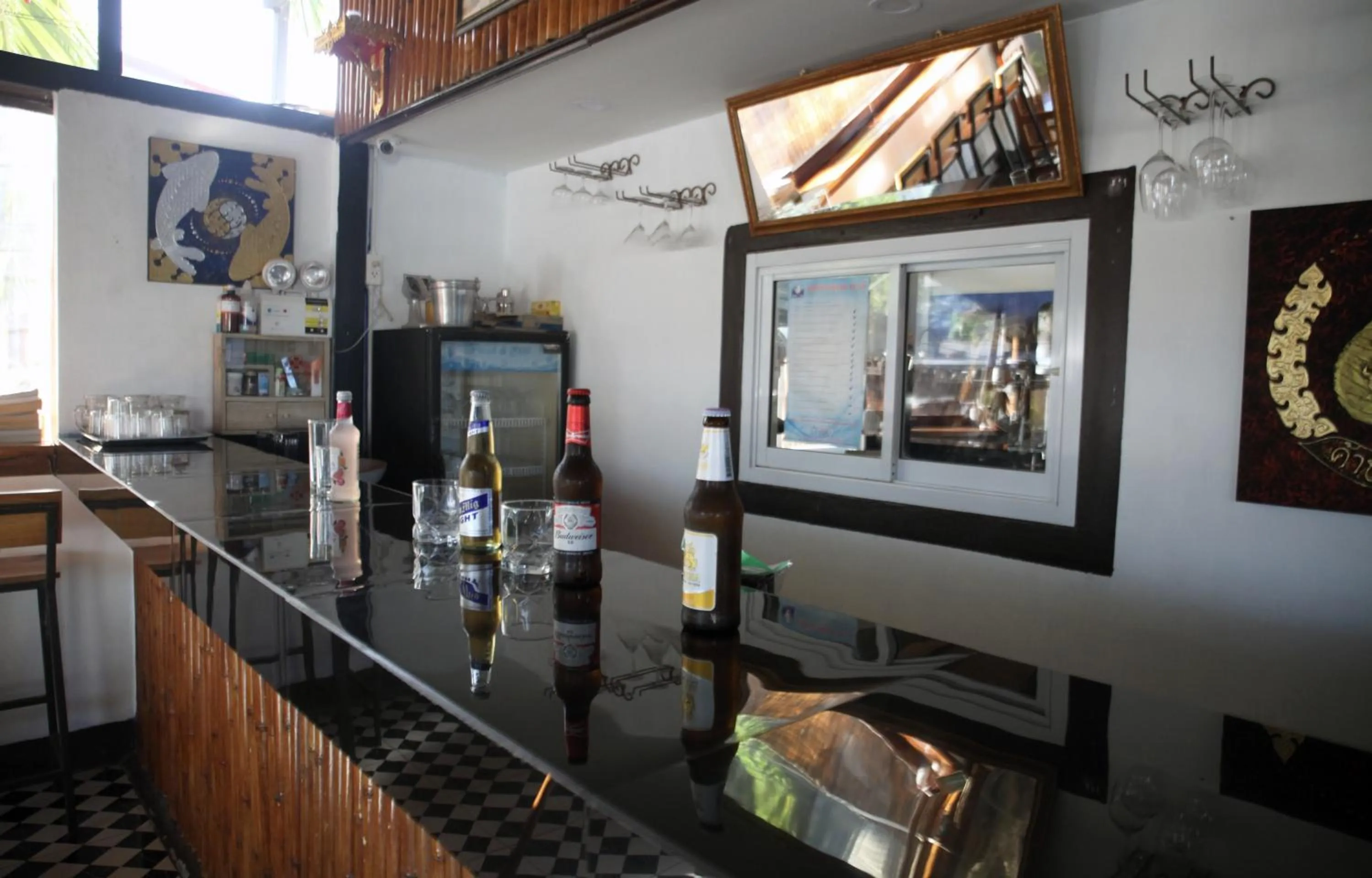 Restaurant/places to eat in Tropical Village Resort