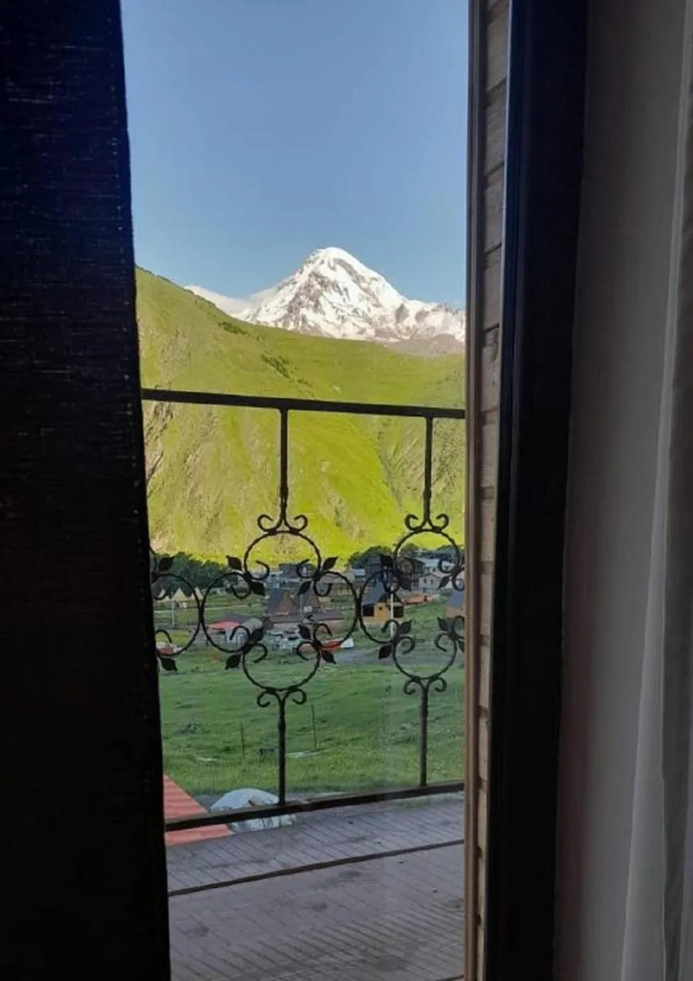 Mountain flower cottage