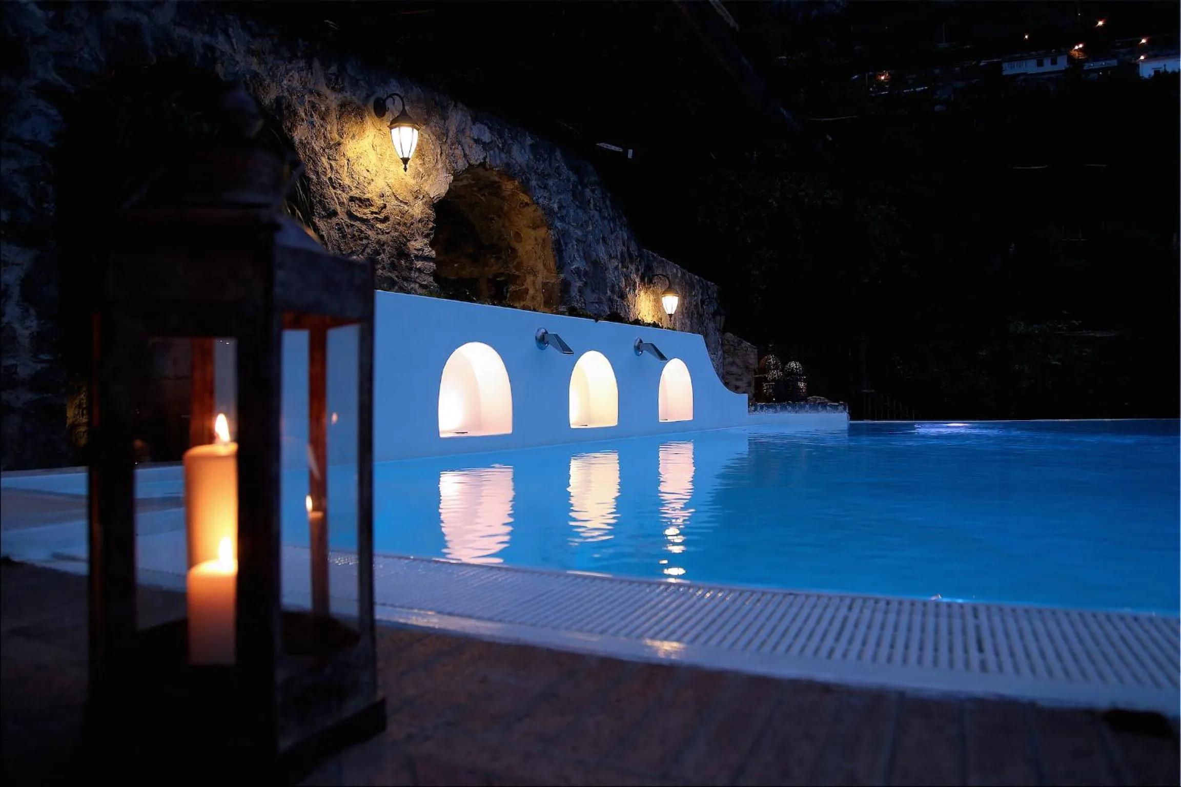 Swimming pool in Villa Alba d'Oro - Historic luxury villa