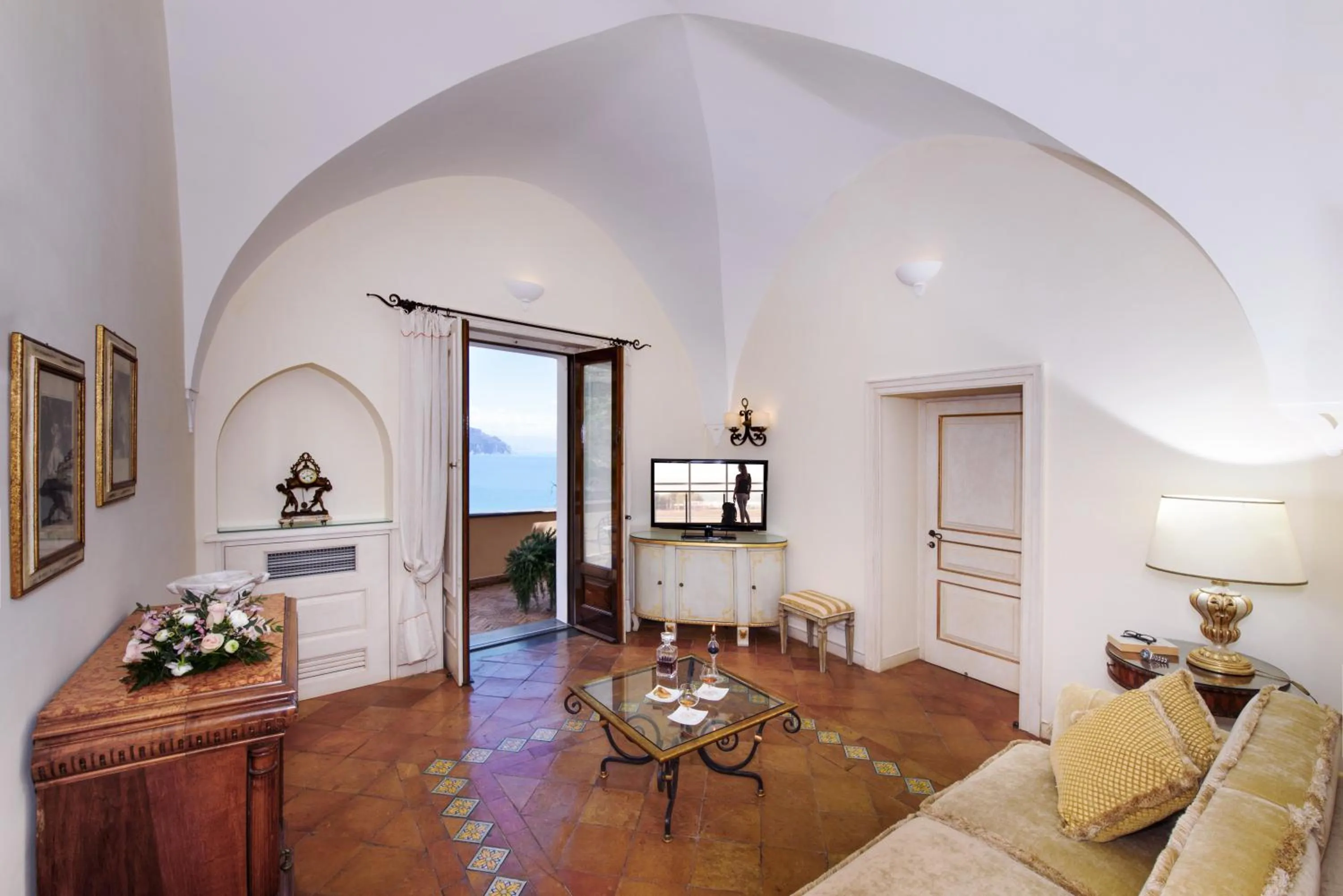 Living room in Villa Alba d'Oro - Historic luxury villa