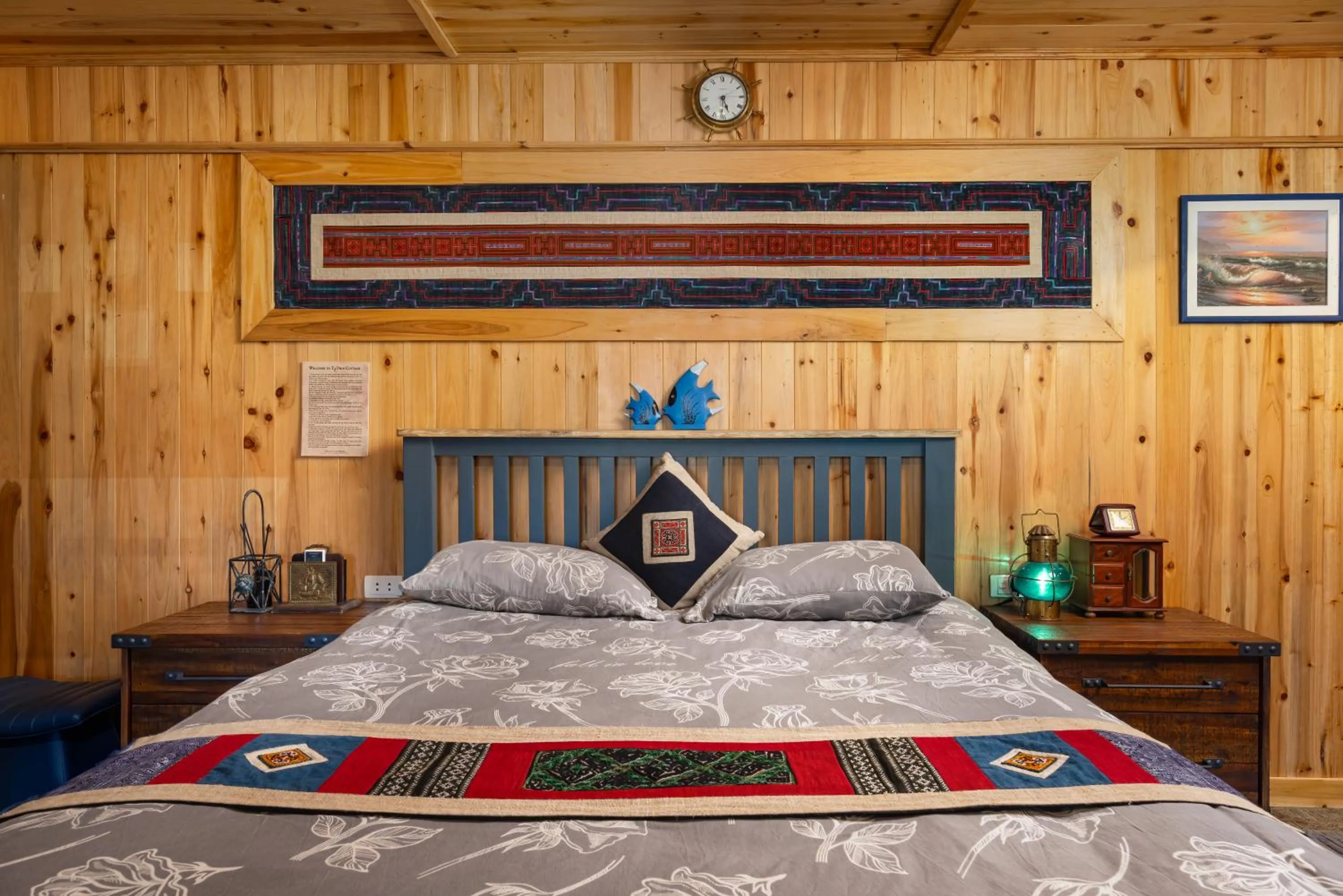 Bed in Ta Phin Cottage