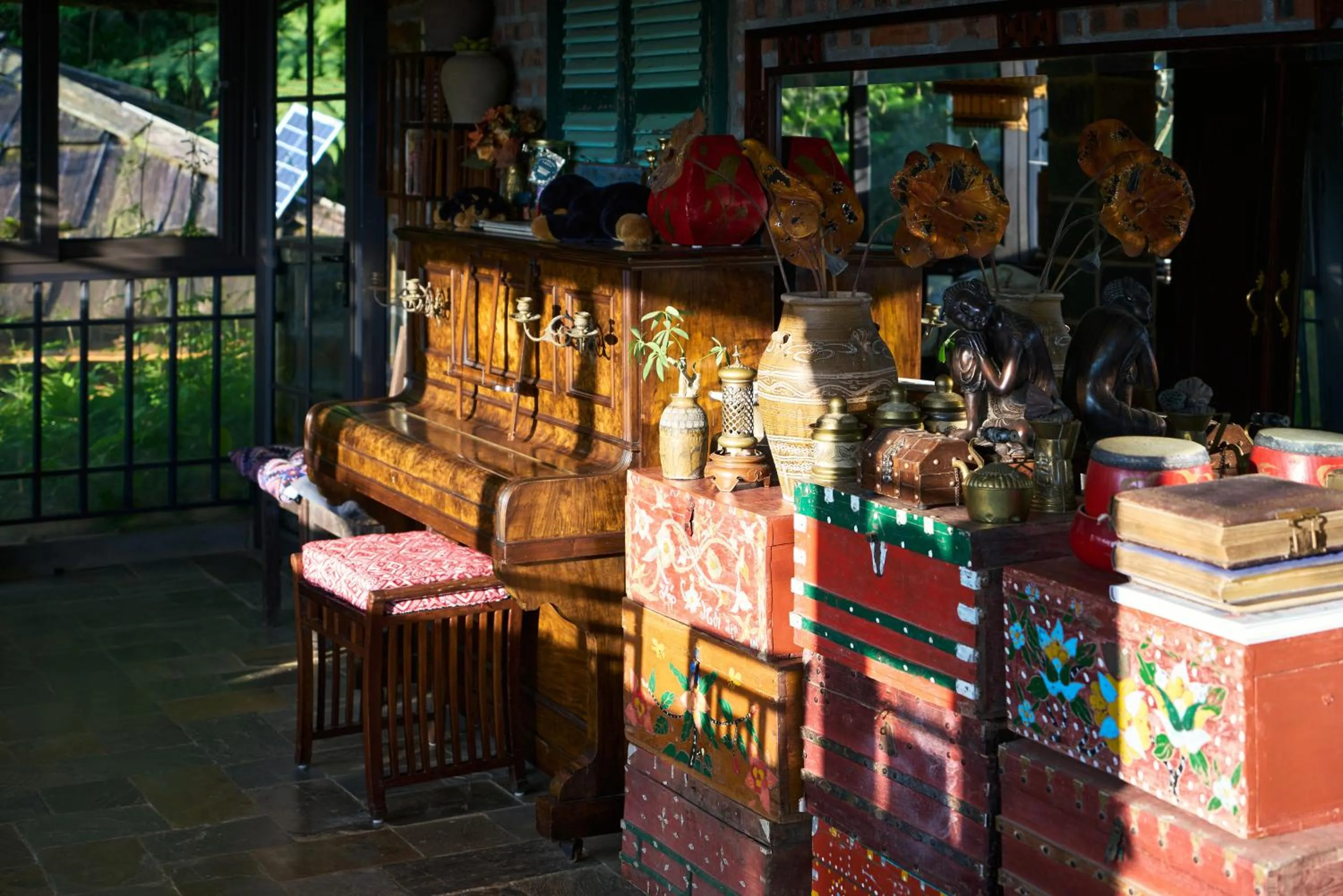 Library in Ta Phin Cottage