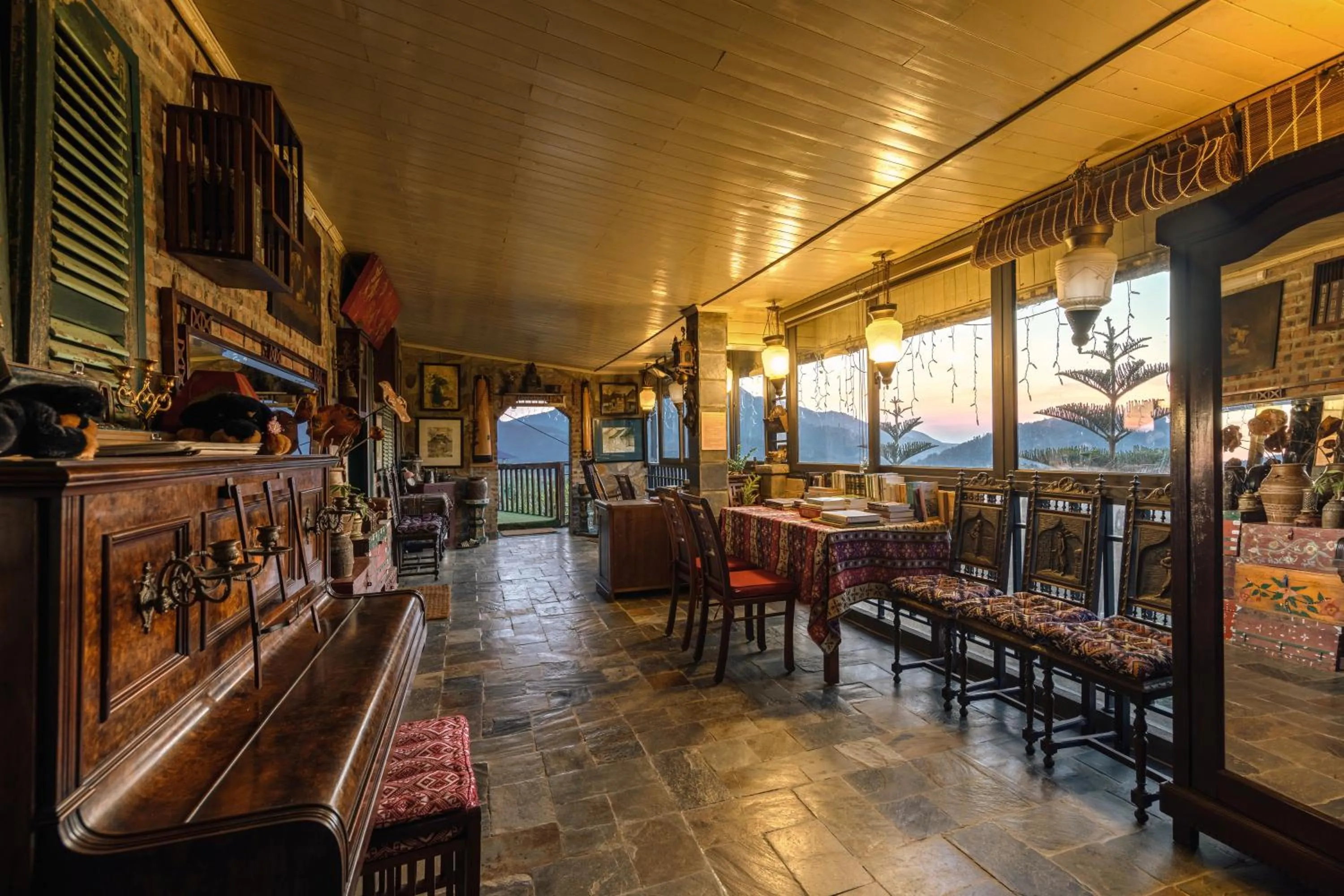 Library in Ta Phin Cottage