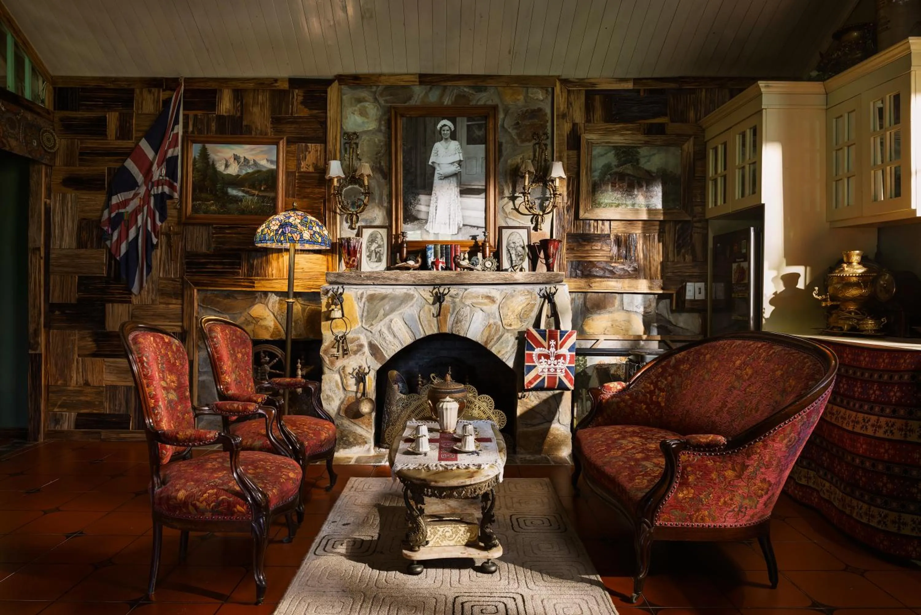 Living room in Ta Phin Cottage