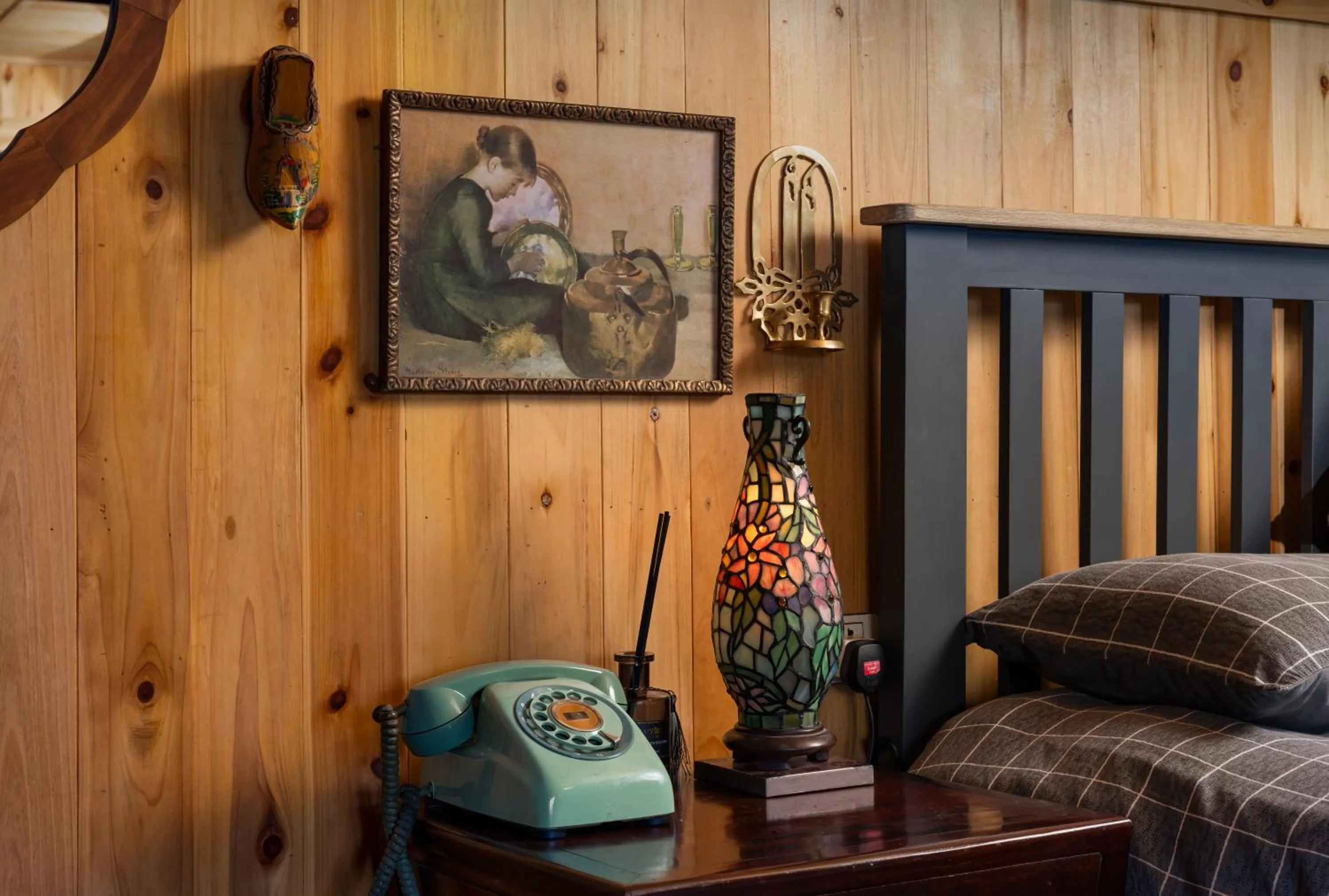 Decorative detail, Bed in Ta Phin Cottage