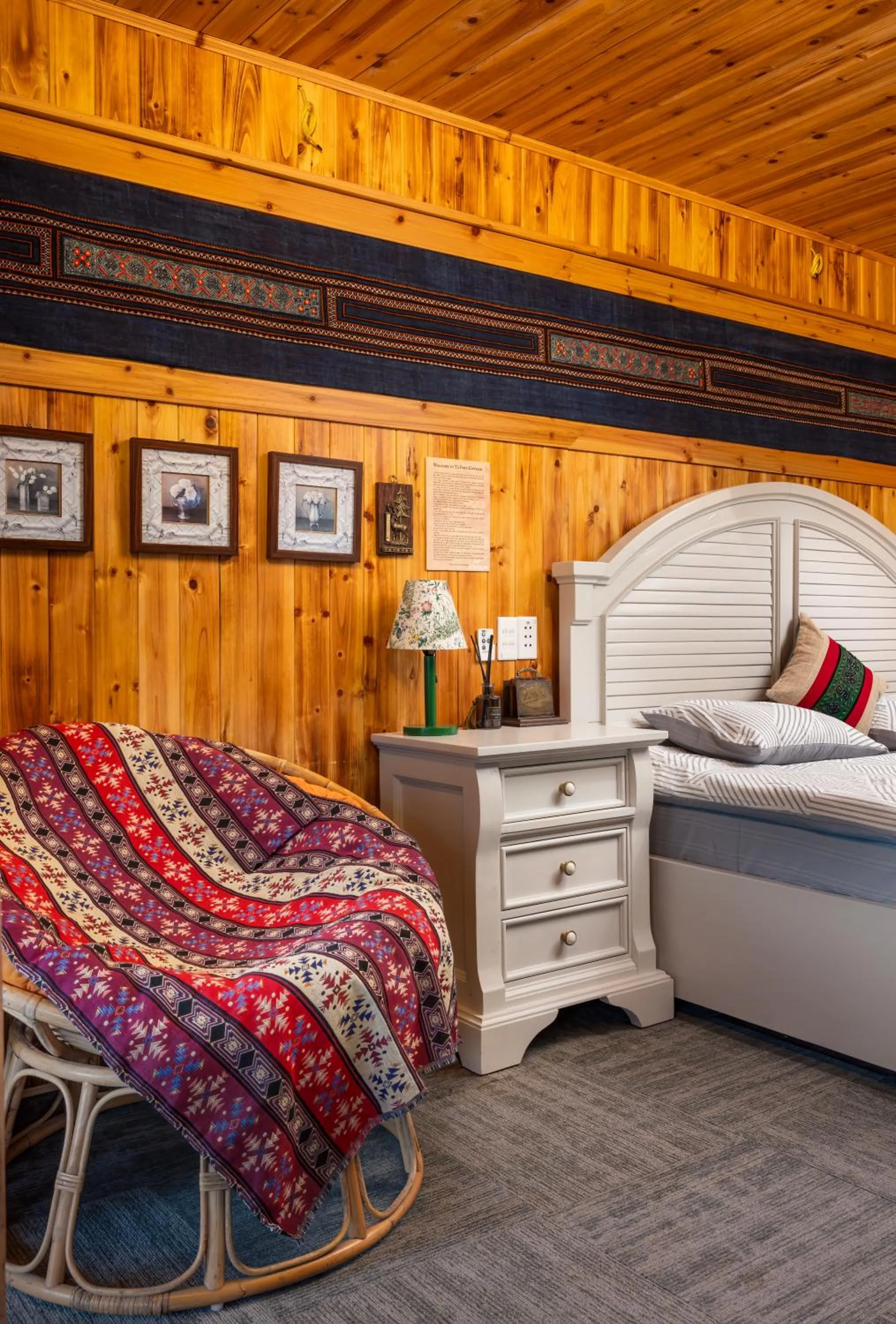 Bed in Ta Phin Cottage