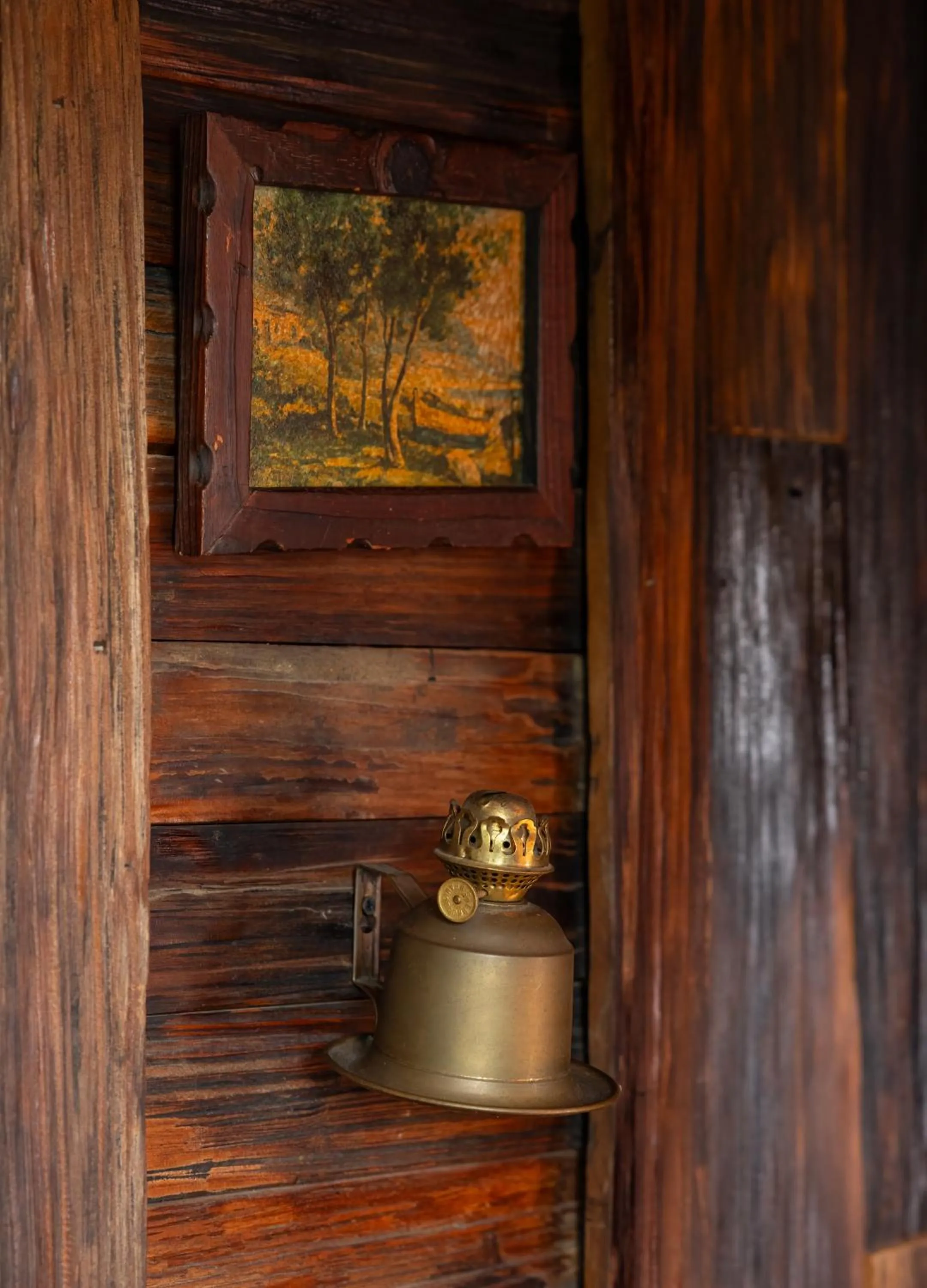 Decorative detail in Ta Phin Cottage