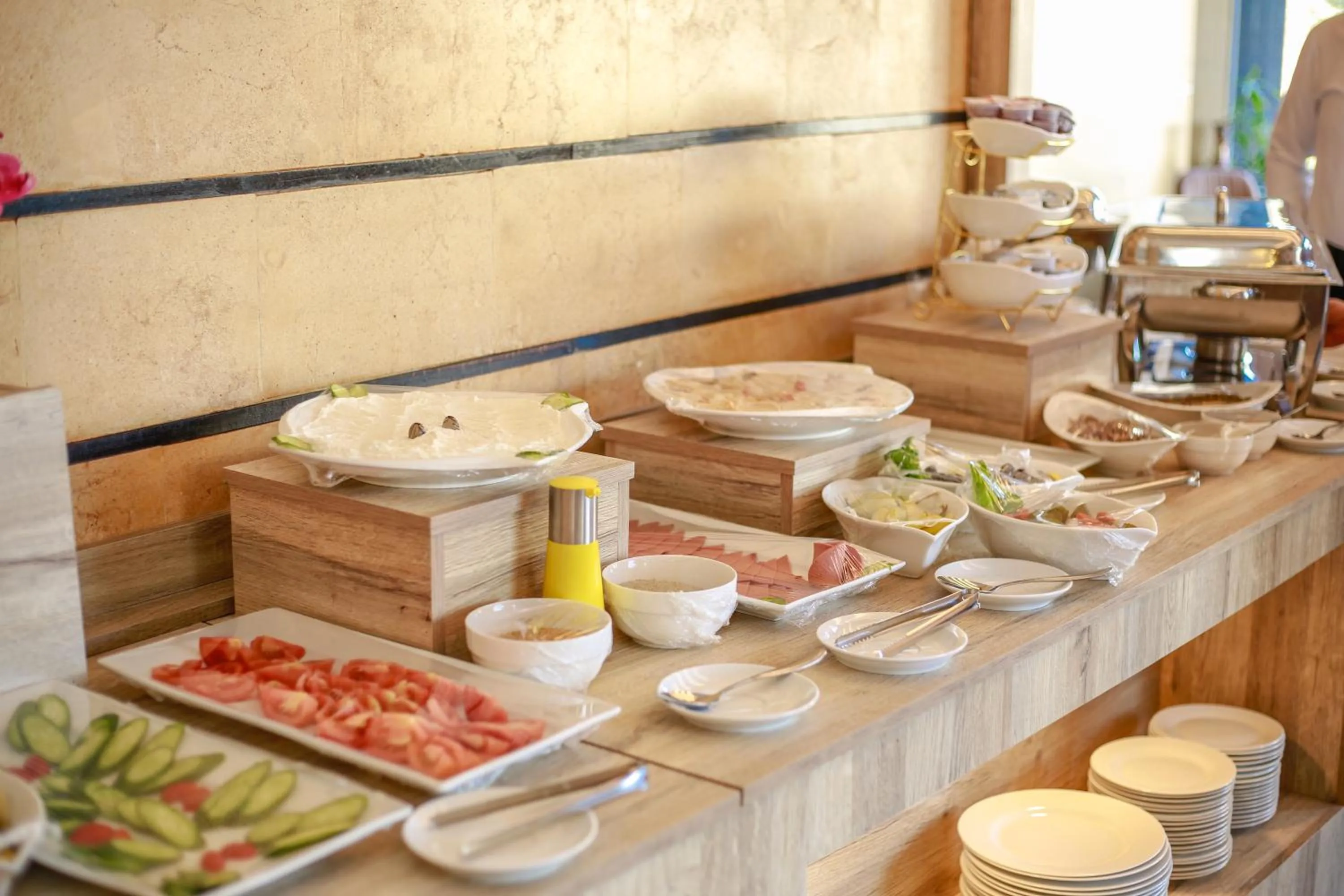 Food and drinks in Yafko Hotel