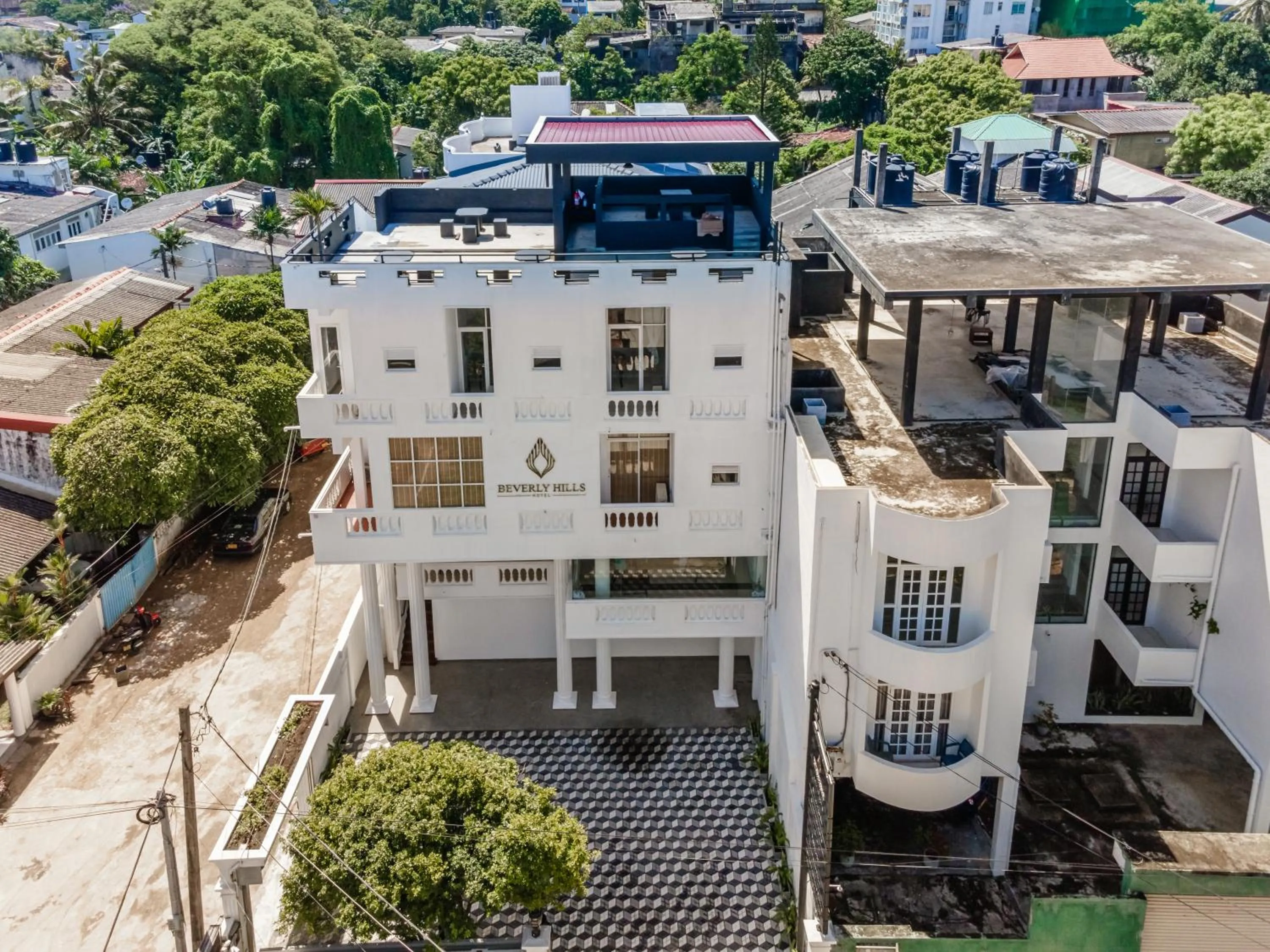 Property building in Beverly Hills Hotel