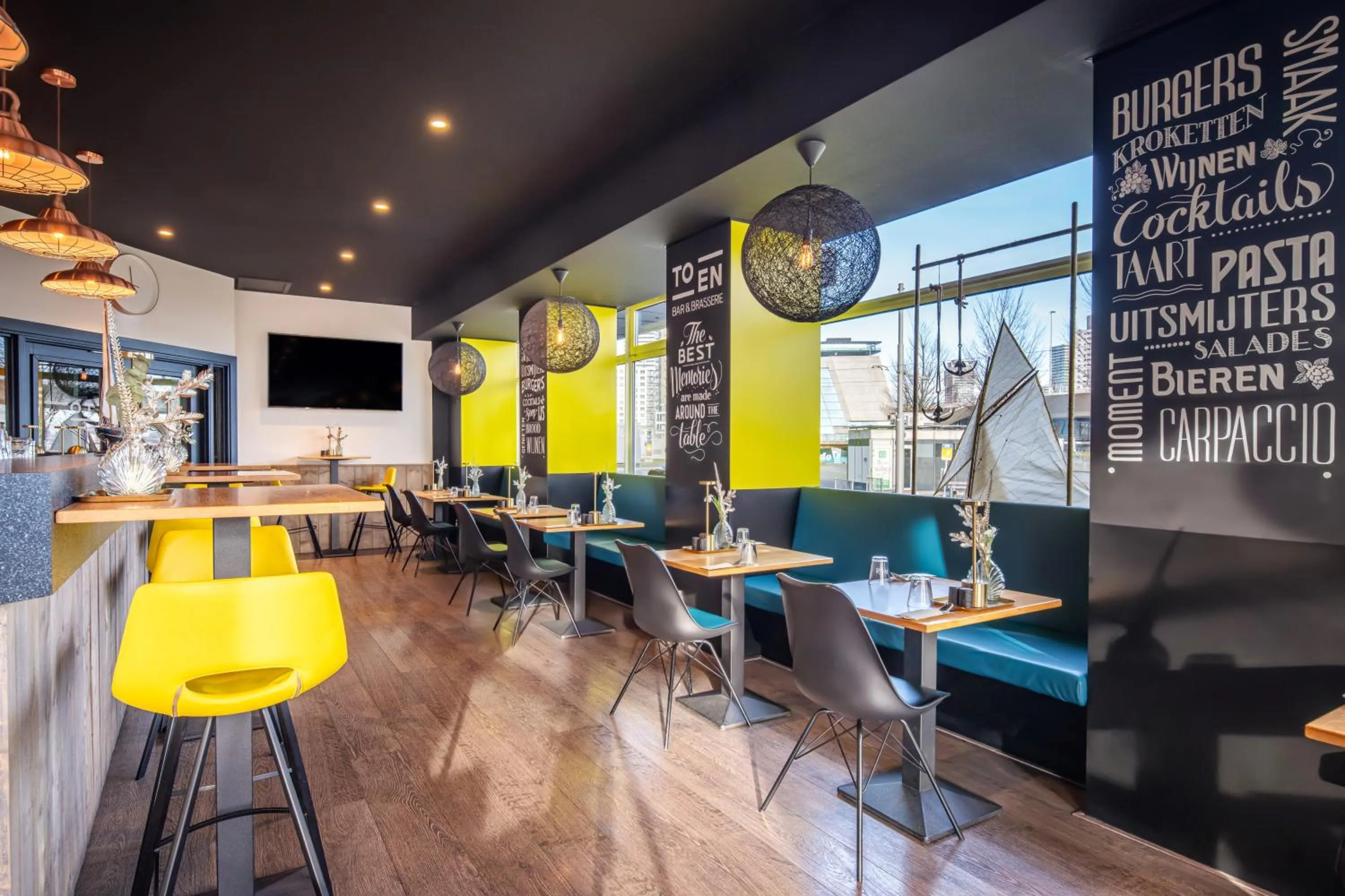 Restaurant/places to eat in Thon Hotel Rotterdam City Centre