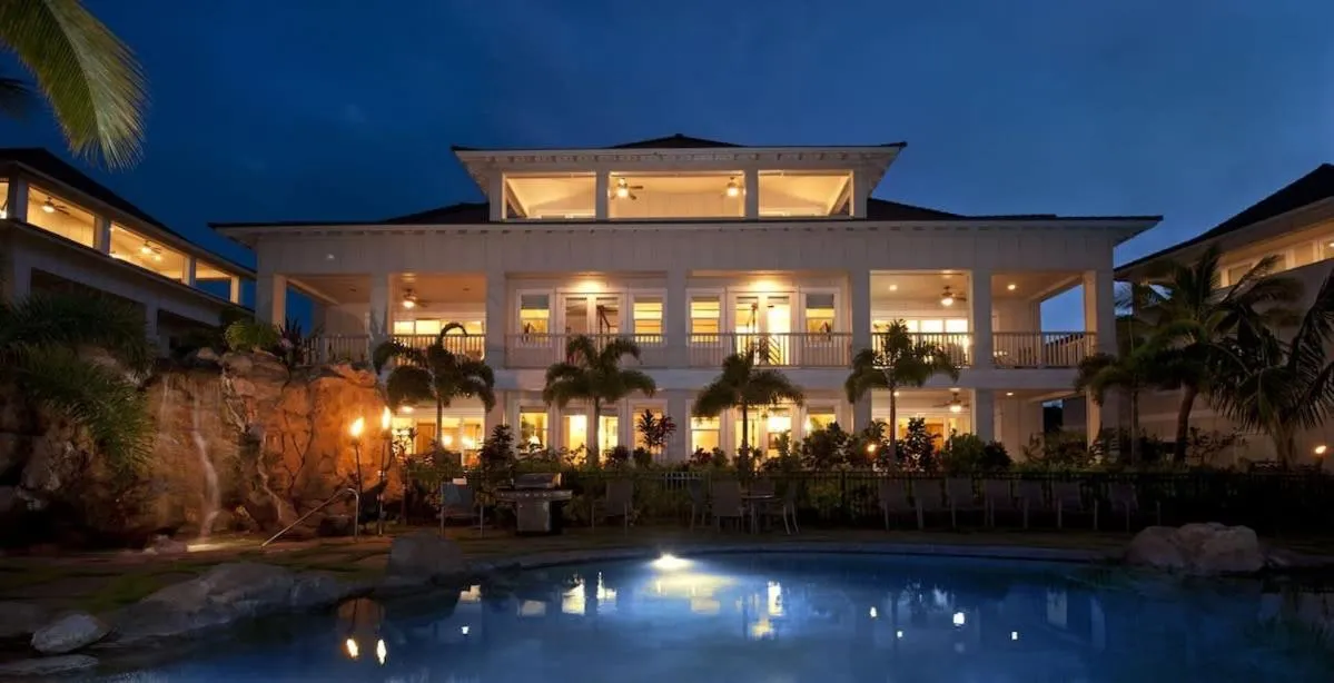 Fabulous Villa Sleeps 6 Short Walk To Poipu Brennecke and Shipwreck Beach