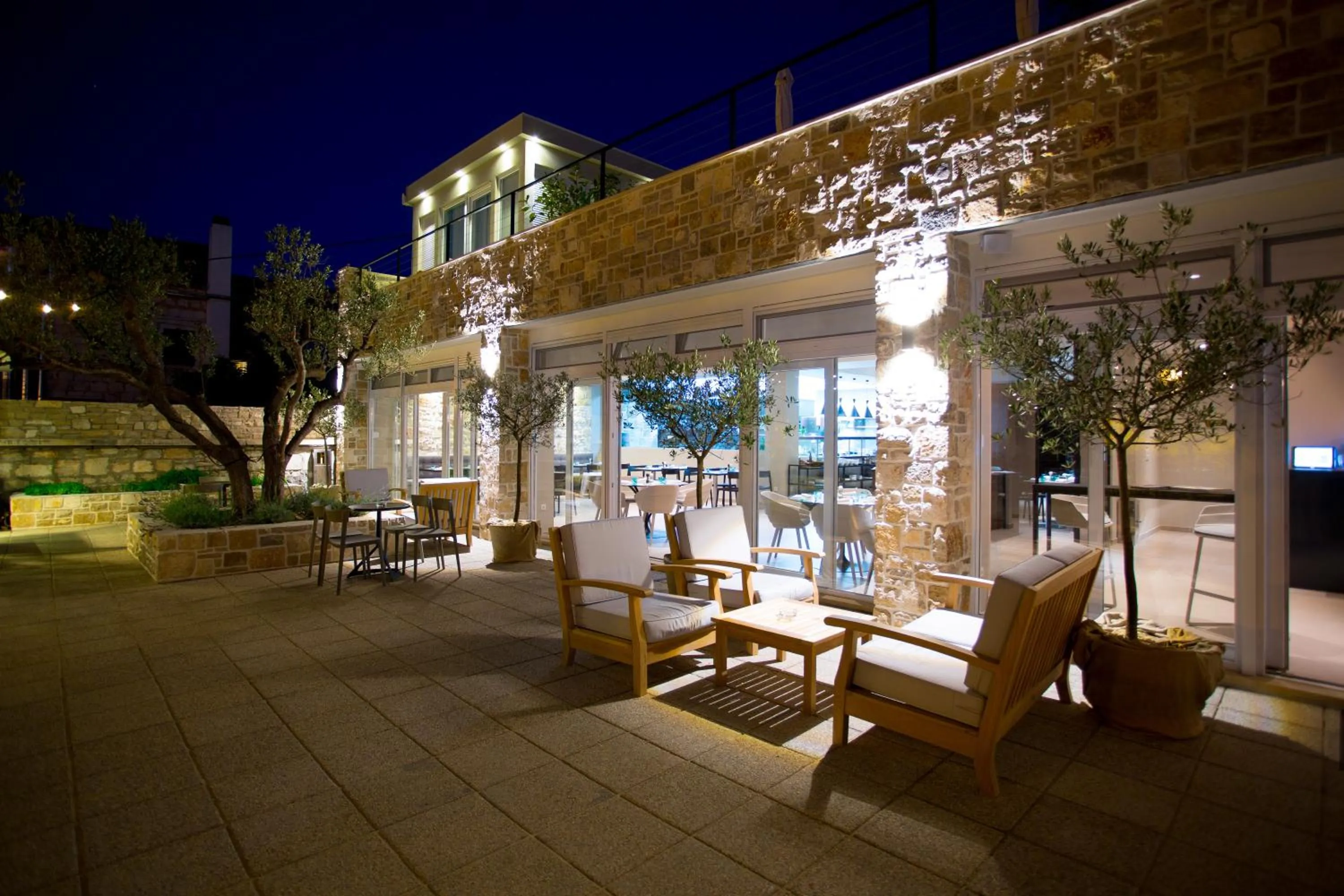 Facade/entrance in Hotel Osam - Adults Only