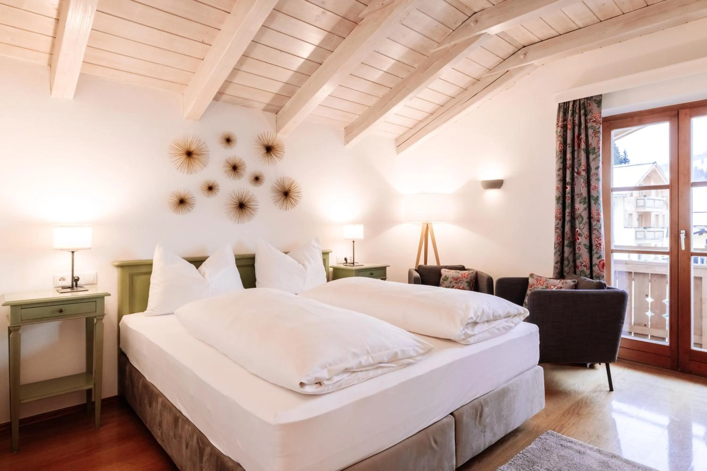 Photo of the whole room, Bed in Hubertus Boutiquehotel Filzmoos