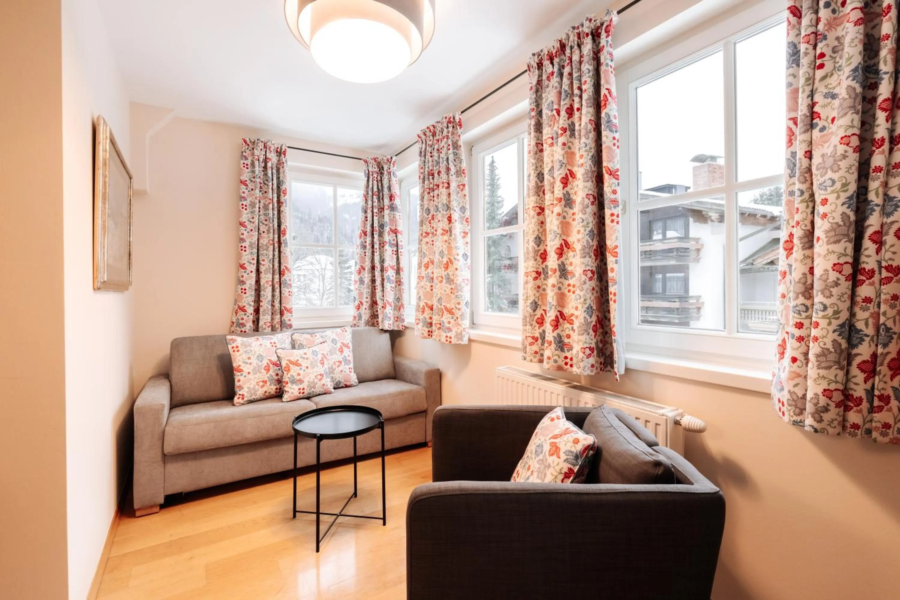 Seating area in Hubertus Boutiquehotel Filzmoos