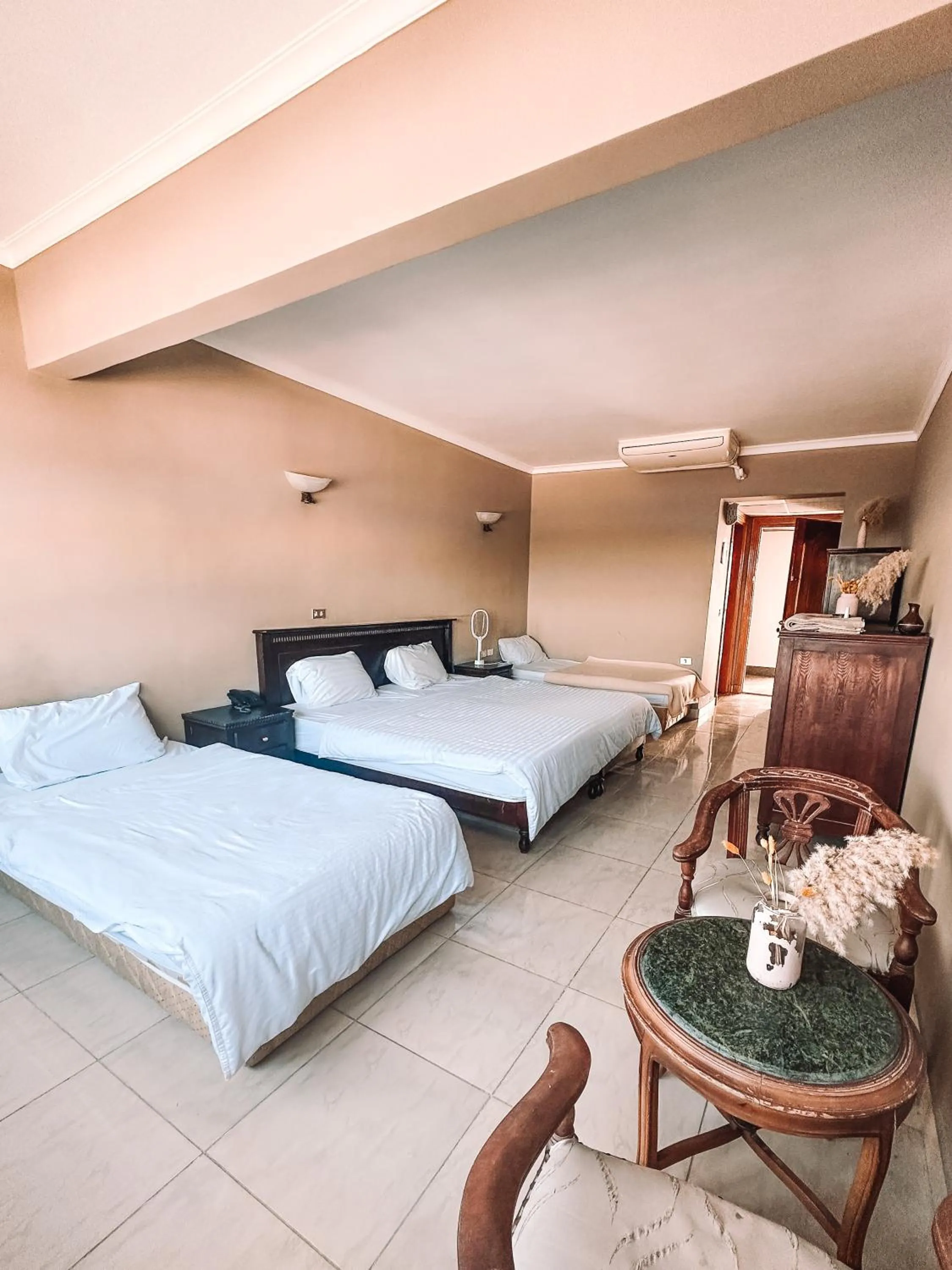 Bedroom, Bed in Serenity Lodge