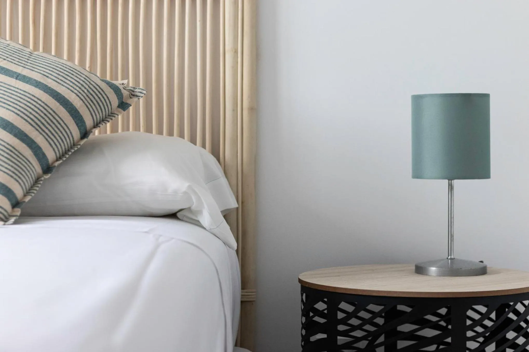 Bed in La Arena Apartamentos Zierbena