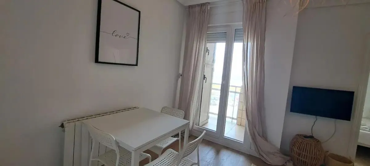 TV and multimedia in La Arena Apartamentos Zierbena