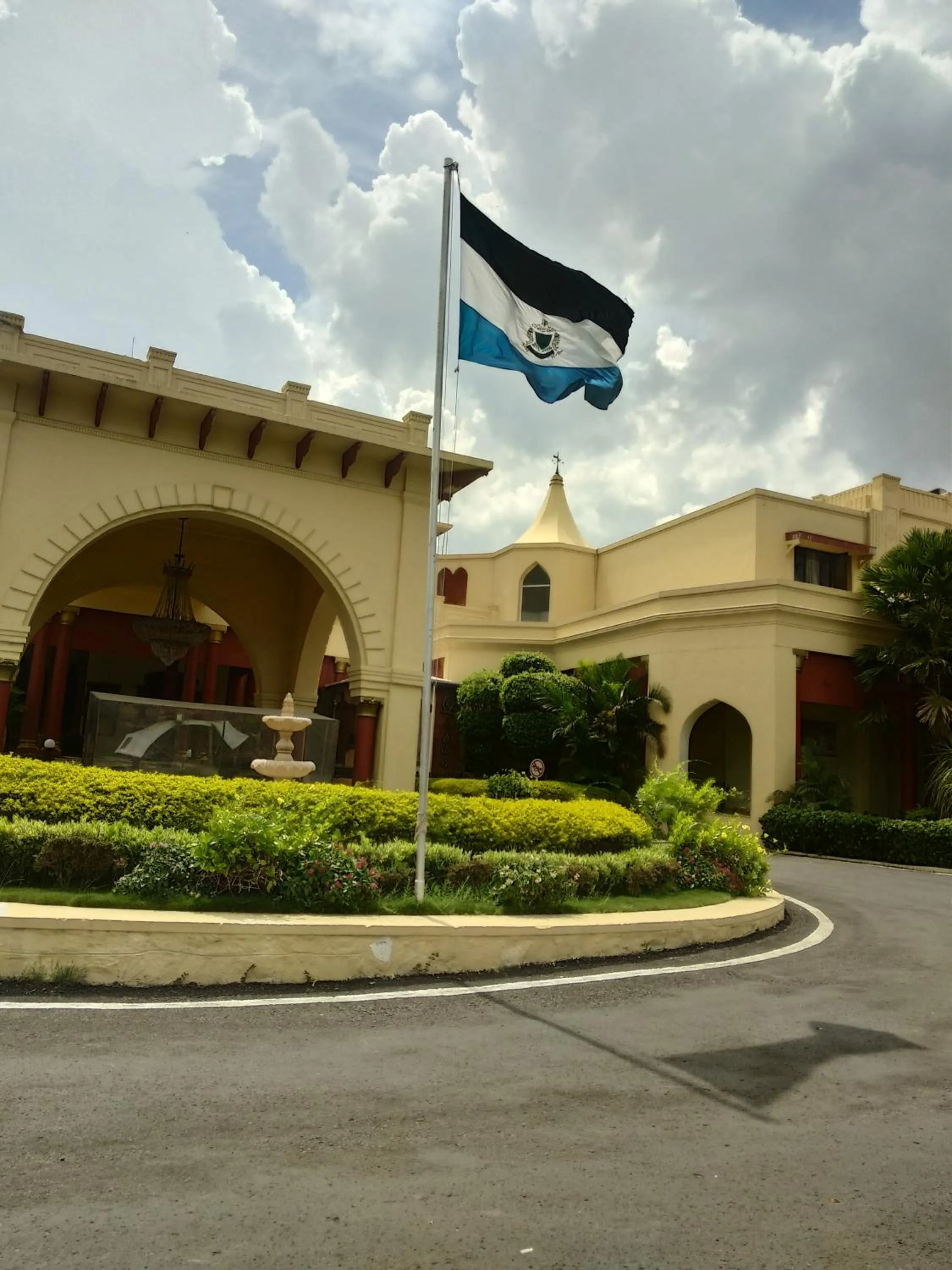 Property building in Noor-Us-Sabah Palace