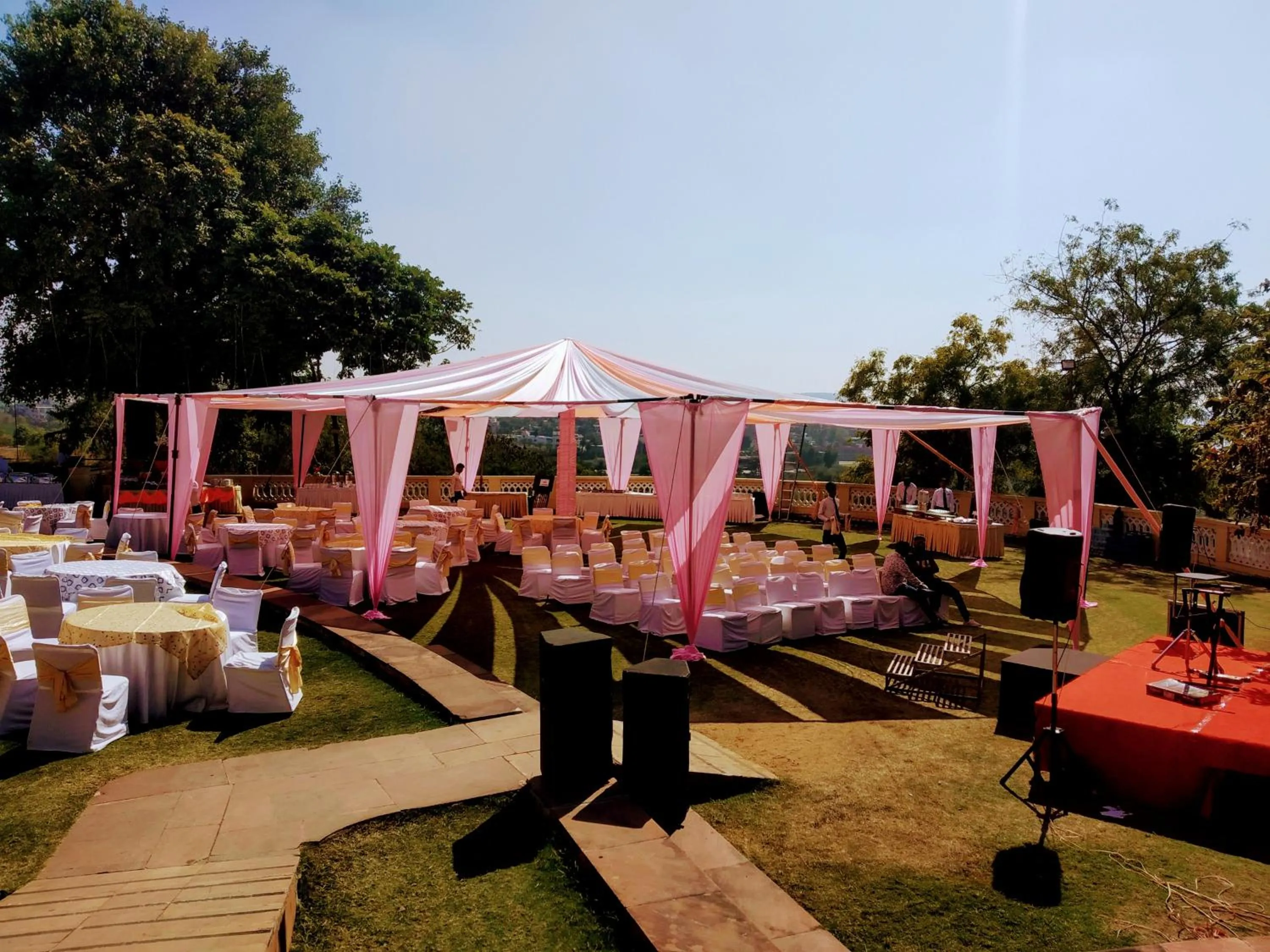 Banquet/Function facilities in Noor-Us-Sabah Palace