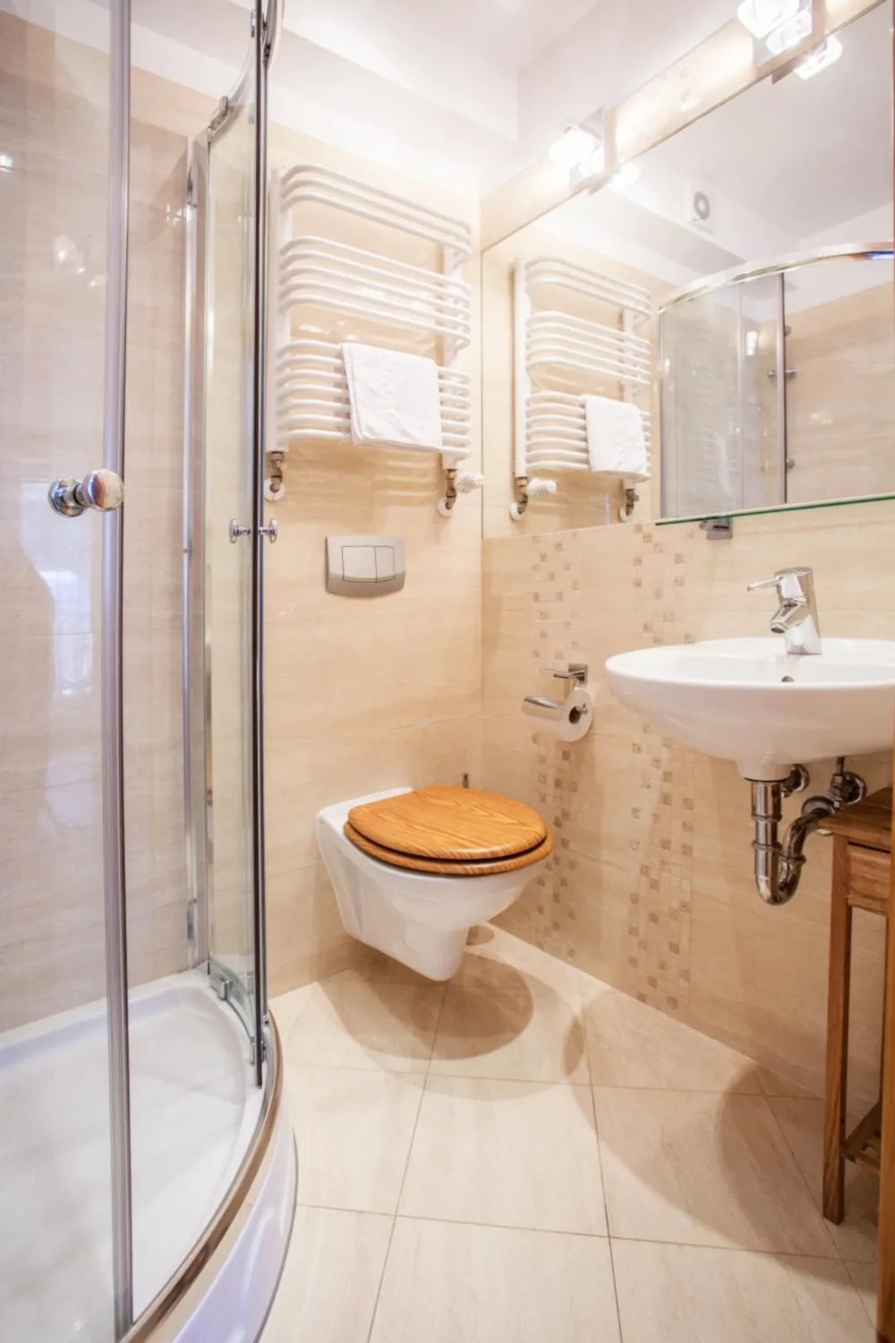 Shower in Willa Ryś