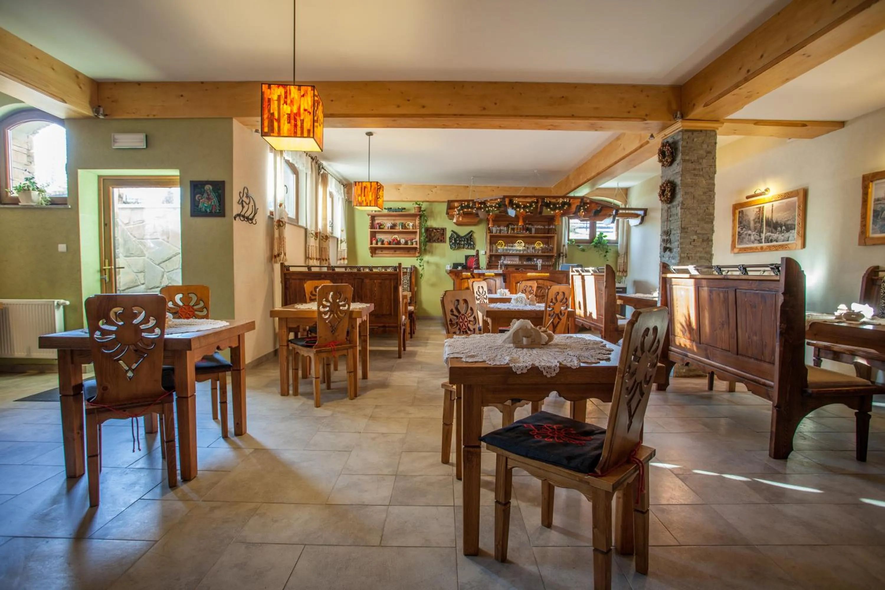 Restaurant/places to eat in Willa Ryś