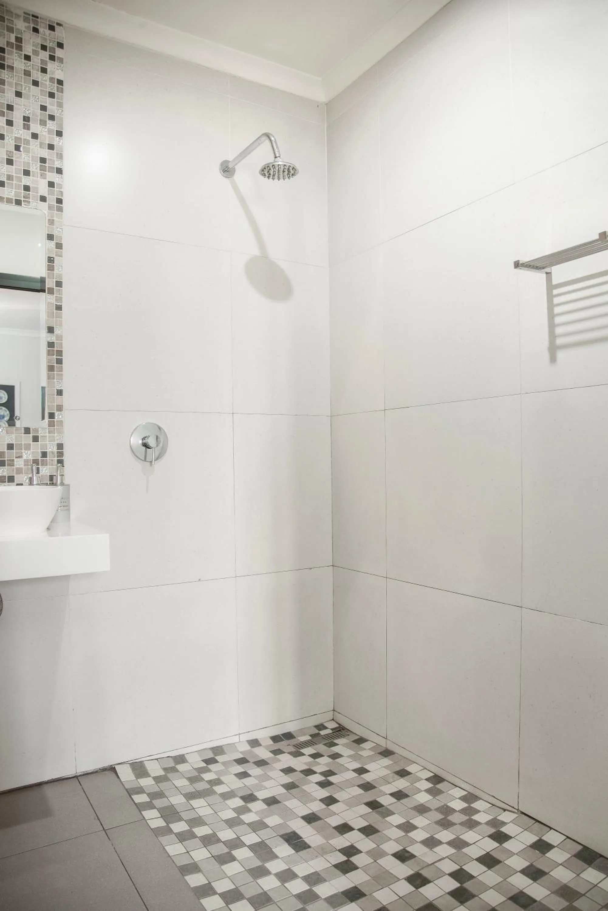 Yalla Yalla Boutique Hotel