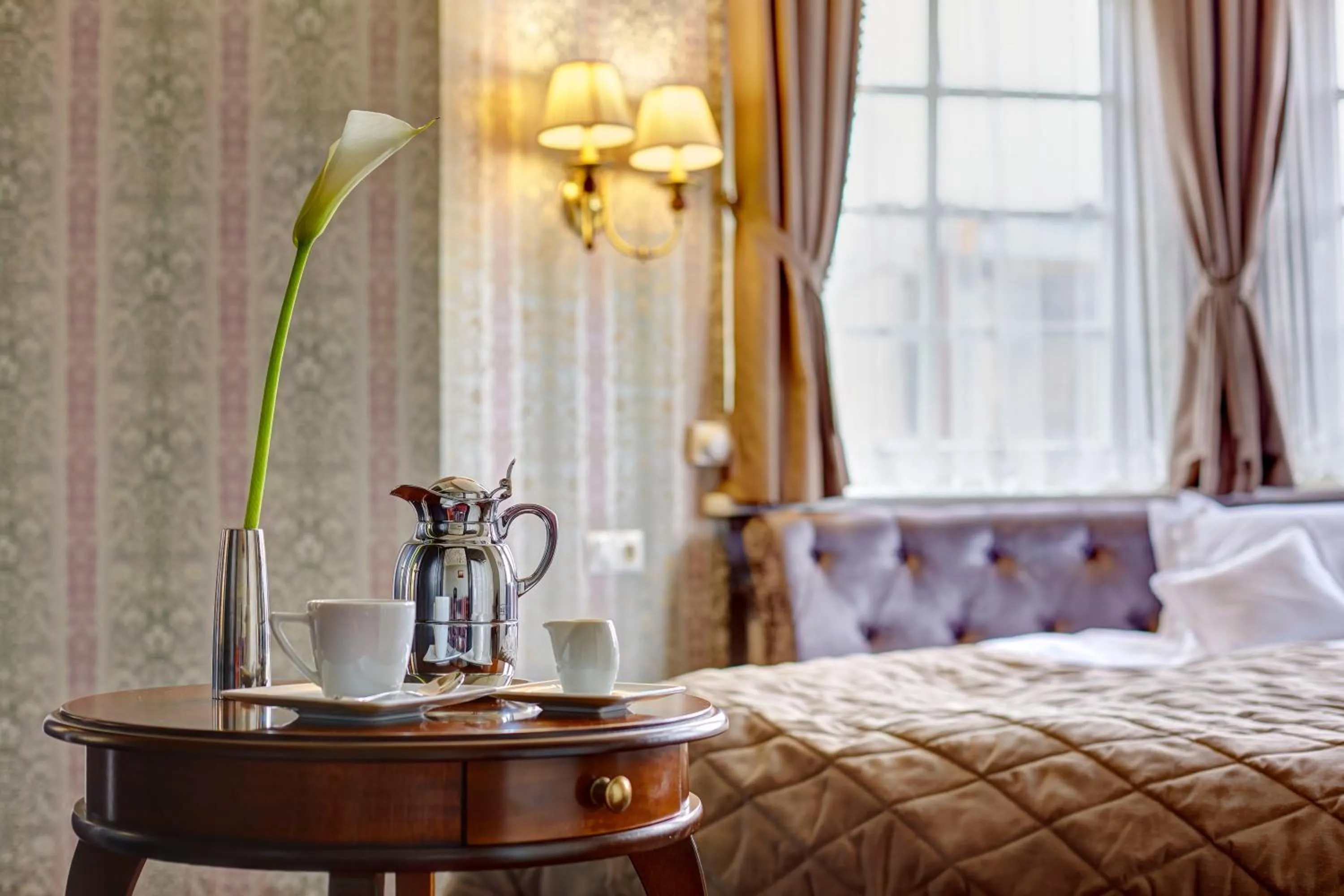 Bedroom, Bed in Hotel Atlas Deluxe