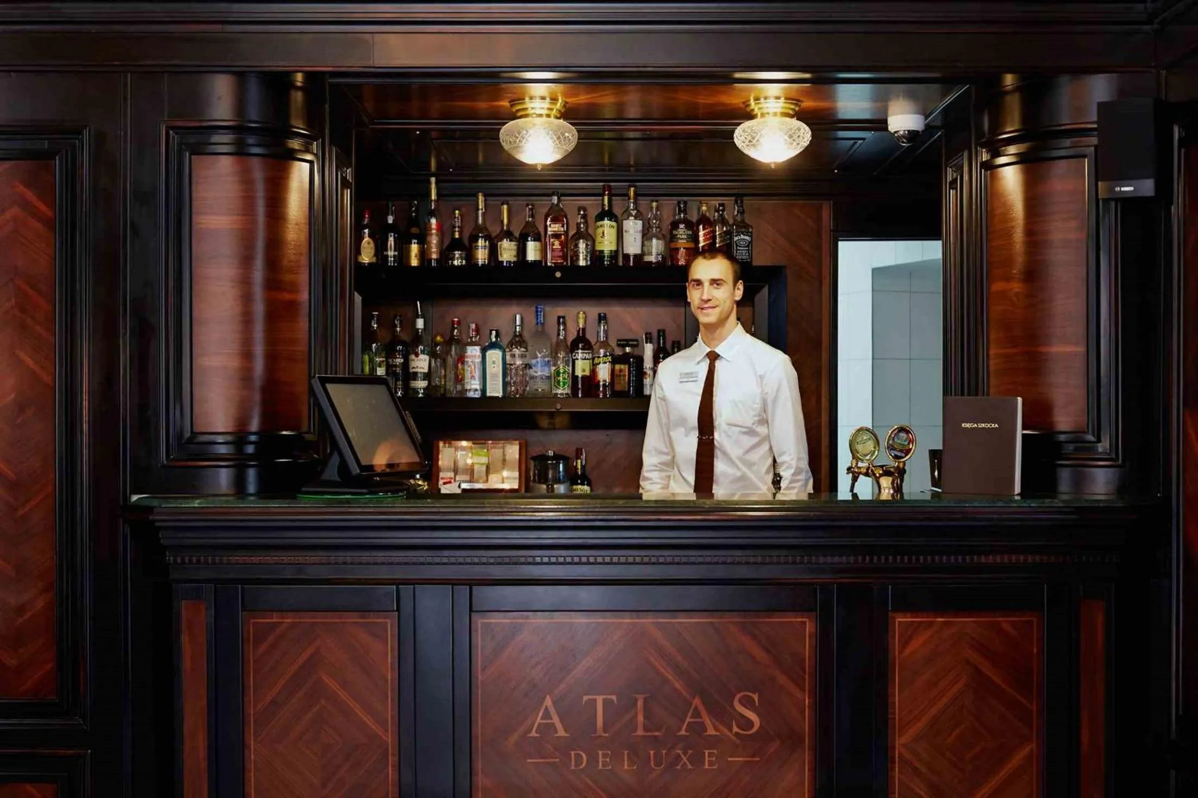 Drinks in Hotel Atlas Deluxe