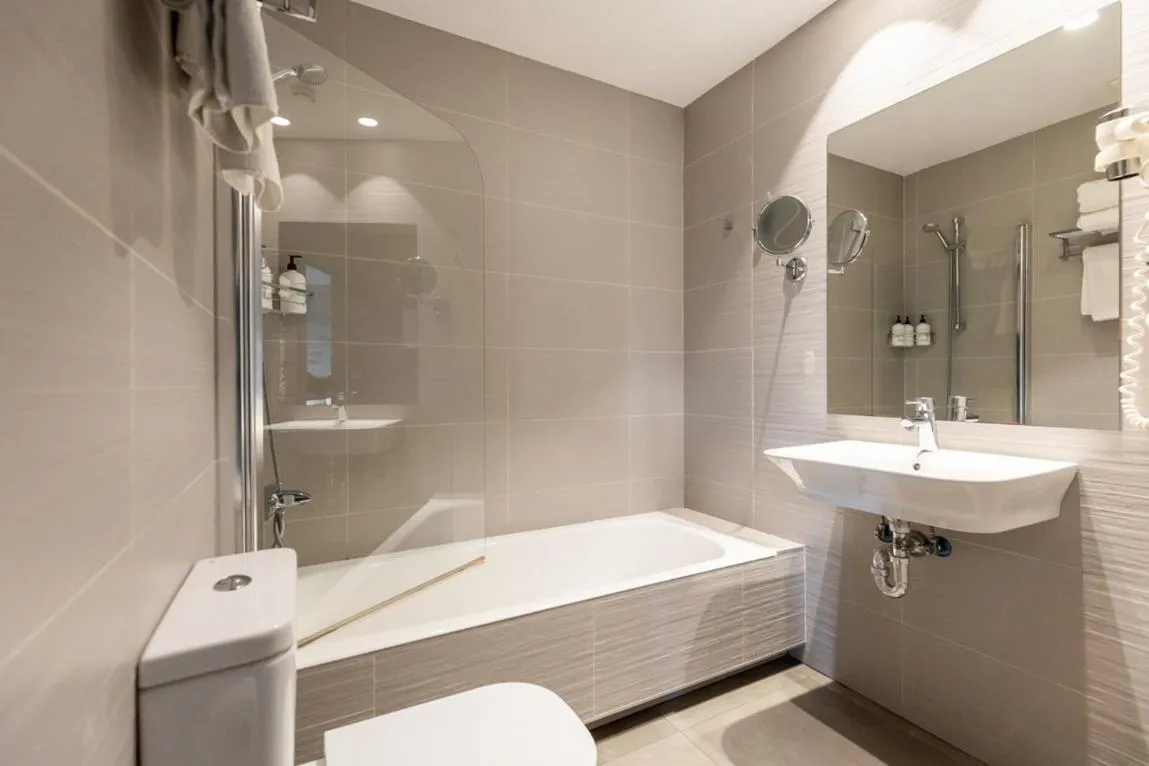 Bathroom in Colectia Hotel Urumea