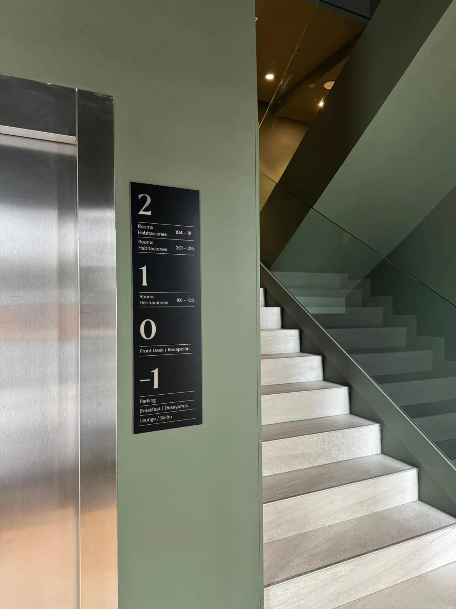 elevator in Colectia Hotel Urumea