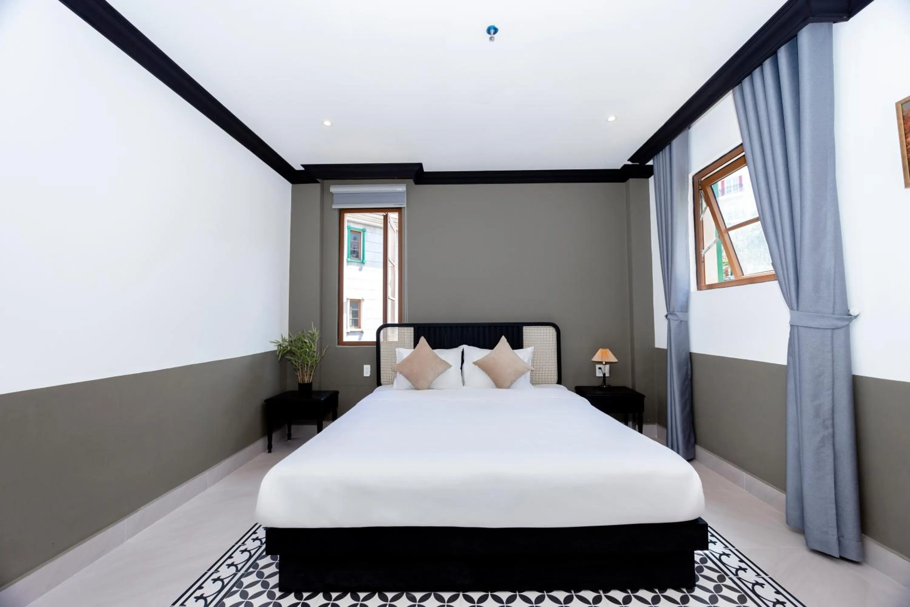 Bed in SUNSET BAY RETREAT