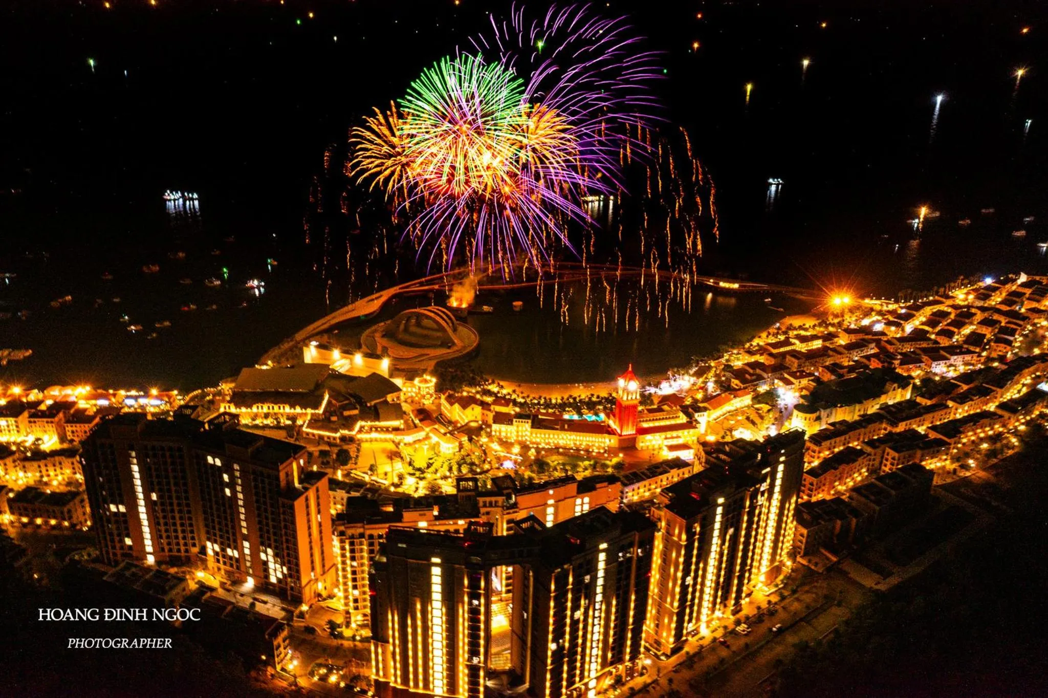 Entertainment in SUNSET BAY RETREAT