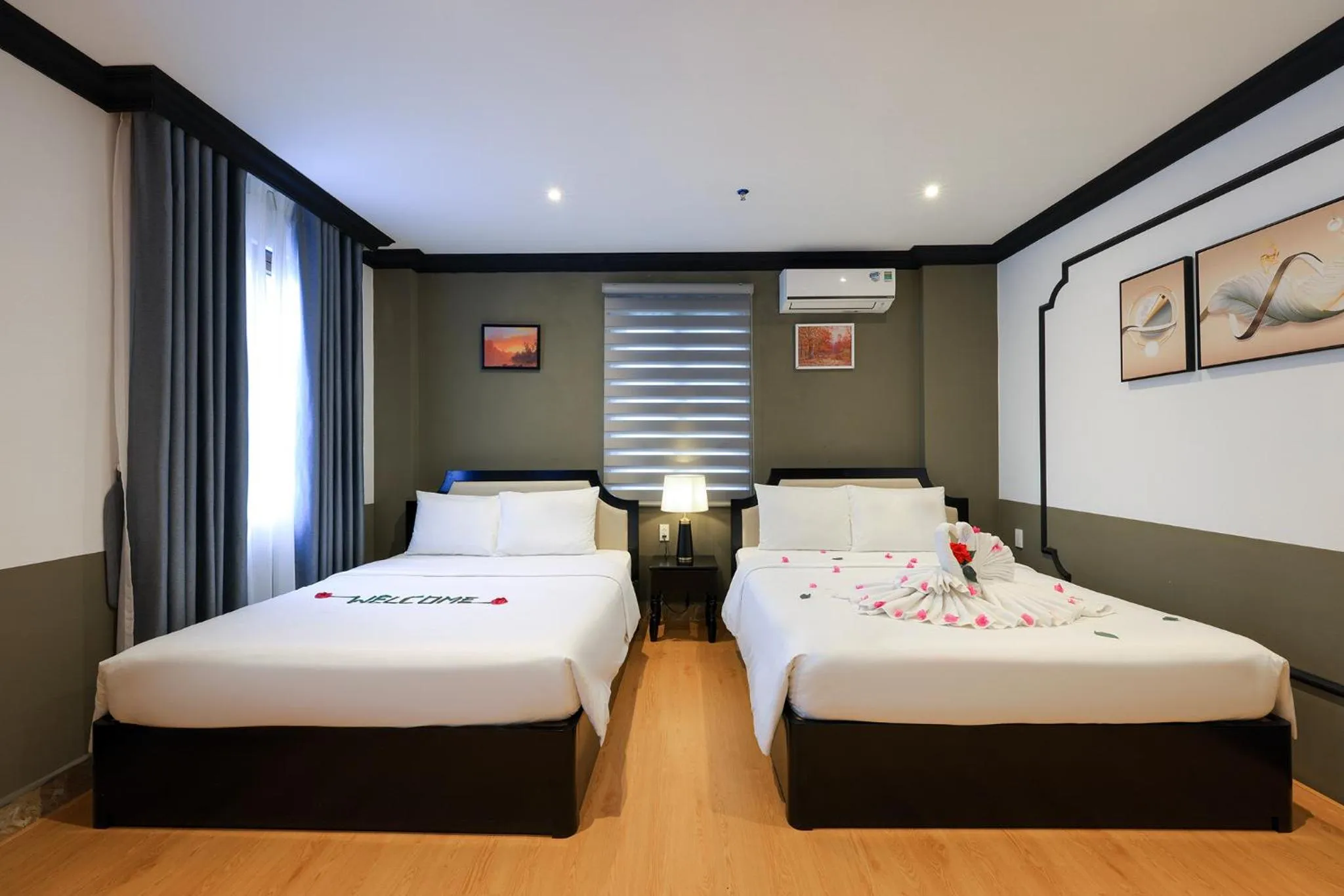 Bedroom, Bed in SUNSET BAY RETREAT