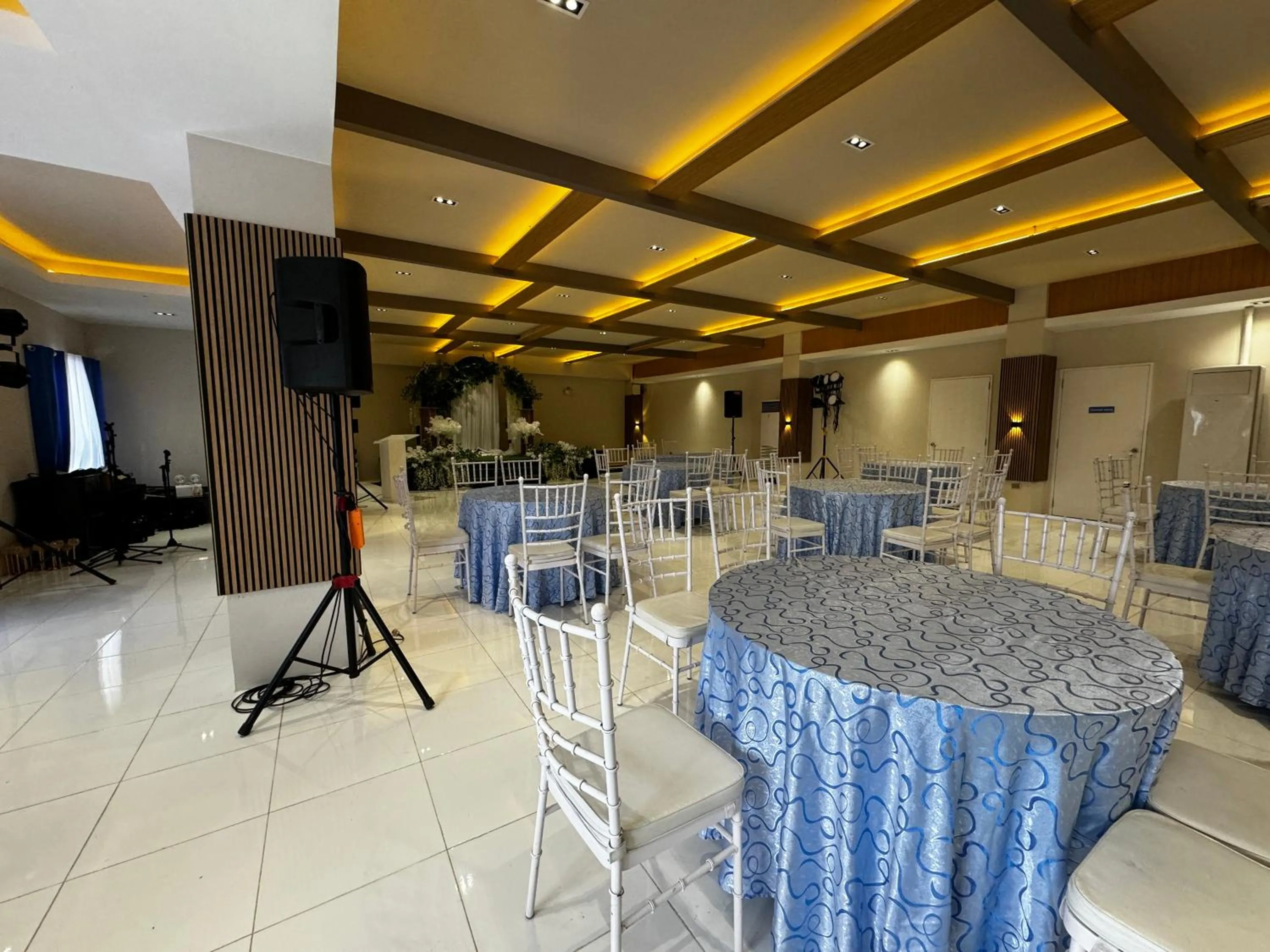 Property building in Bernese Resort Hotel powered by Cocotel