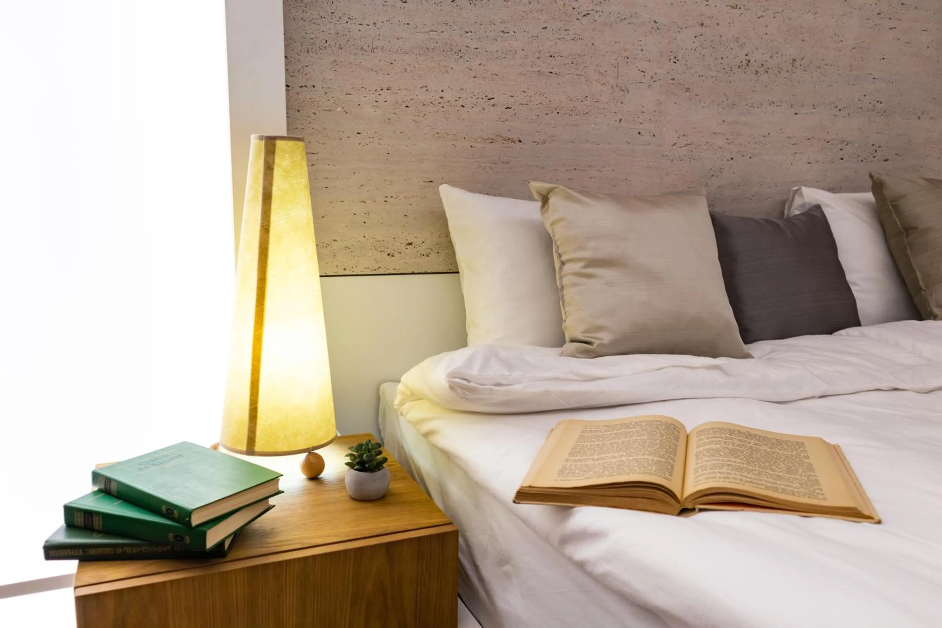 Bed in hotelise I Escape Apartment