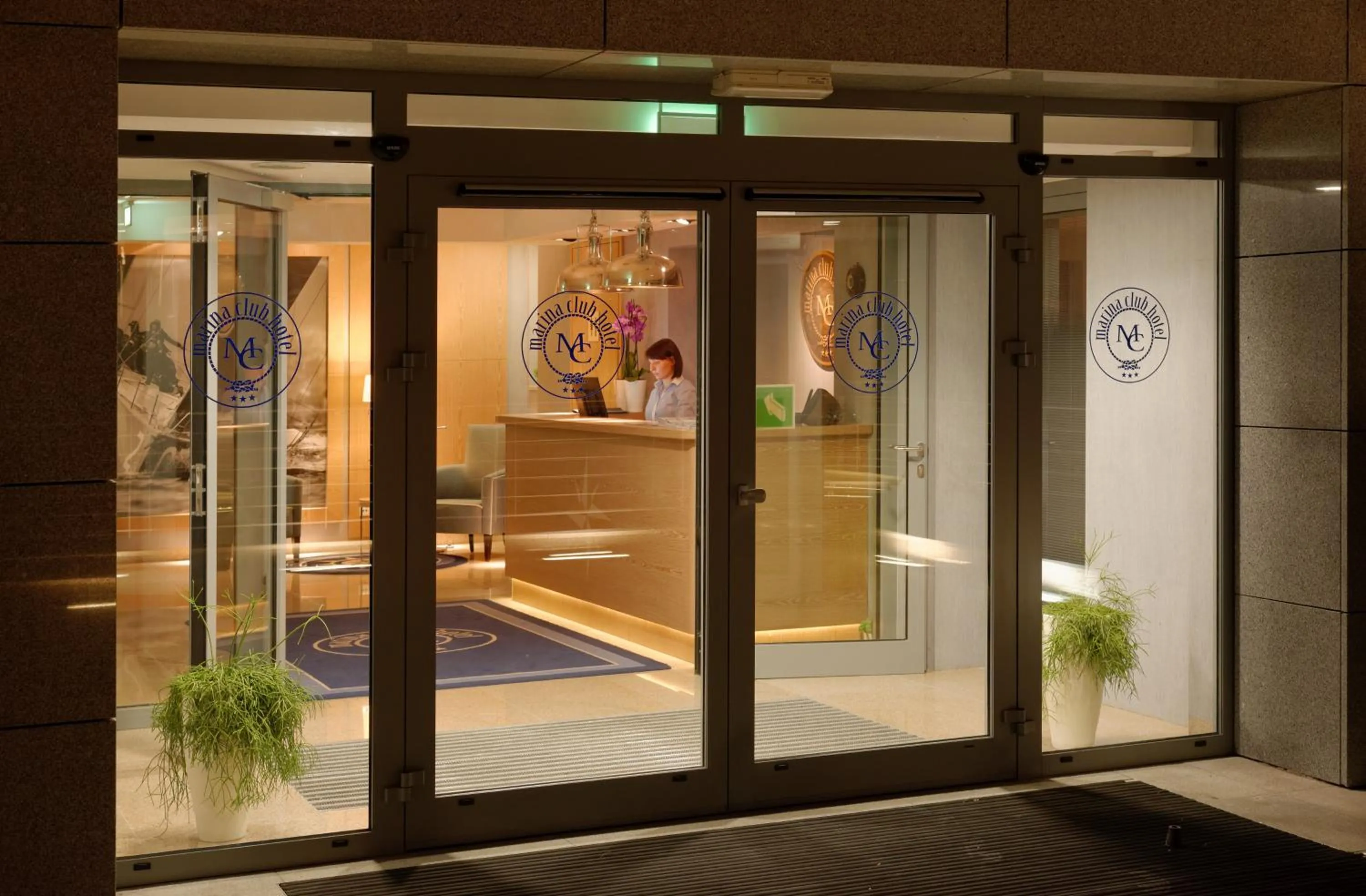 Staff in Hotel Marina Club Old Town View