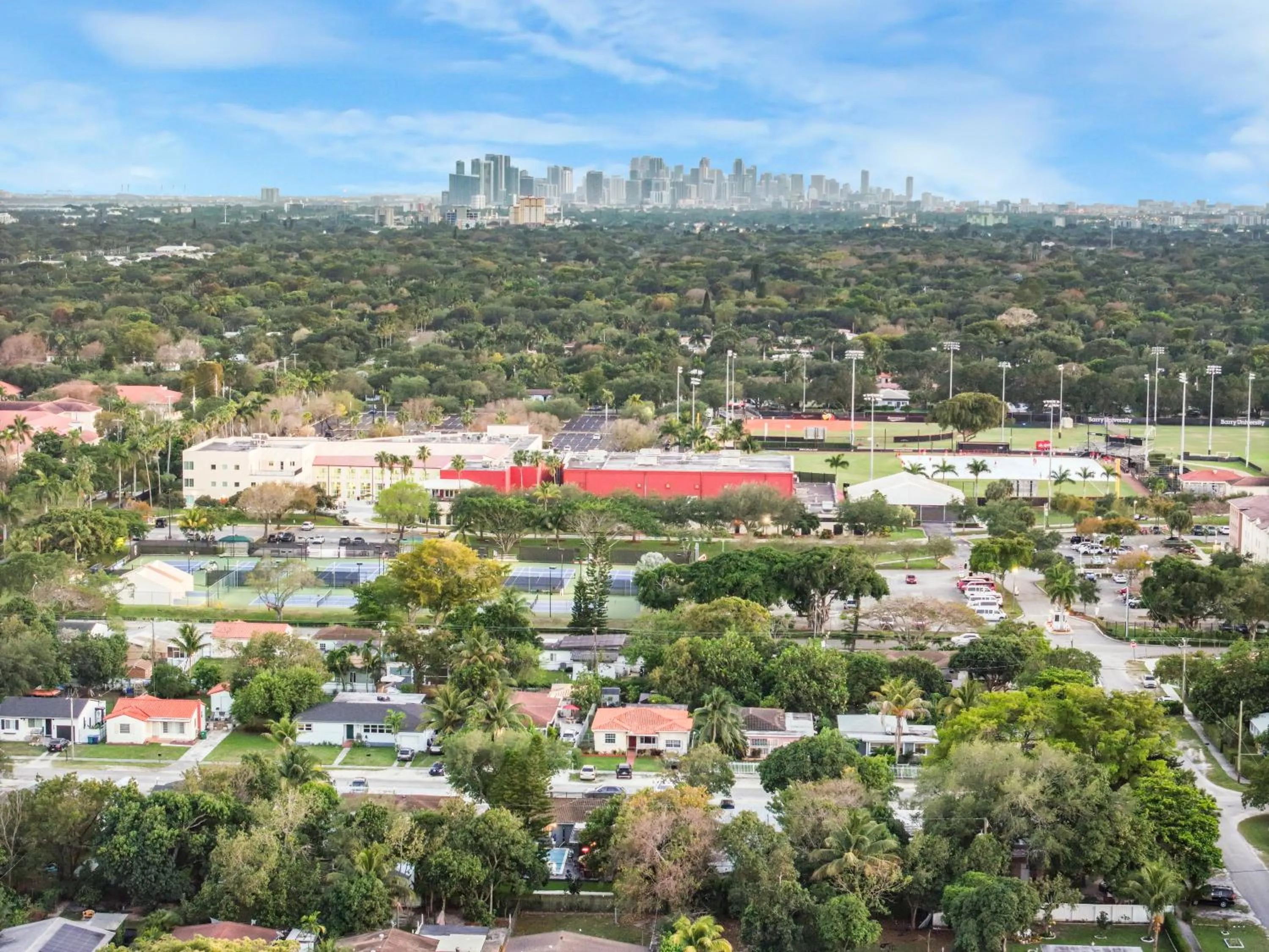 La Playita 4-BR Heated Pool Miami 16 Guests