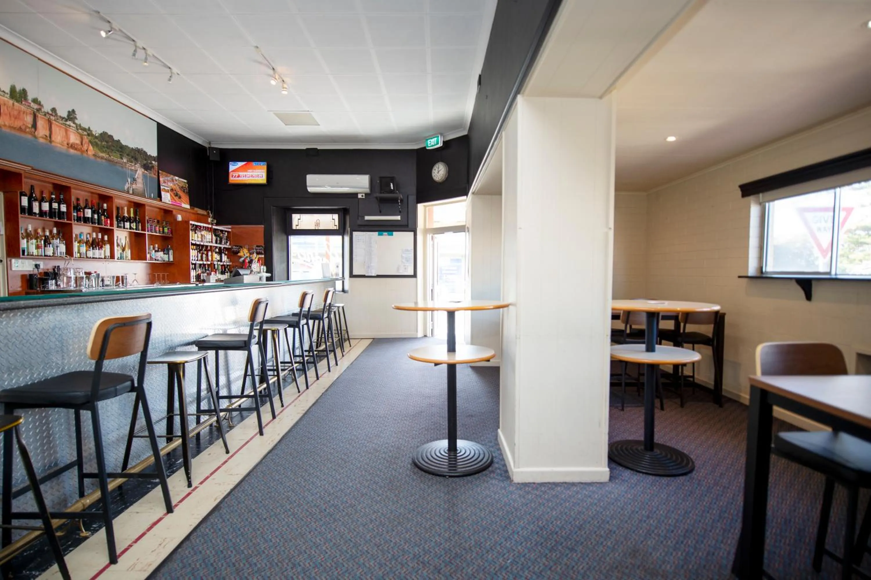 Ardrossan Hotel Motel