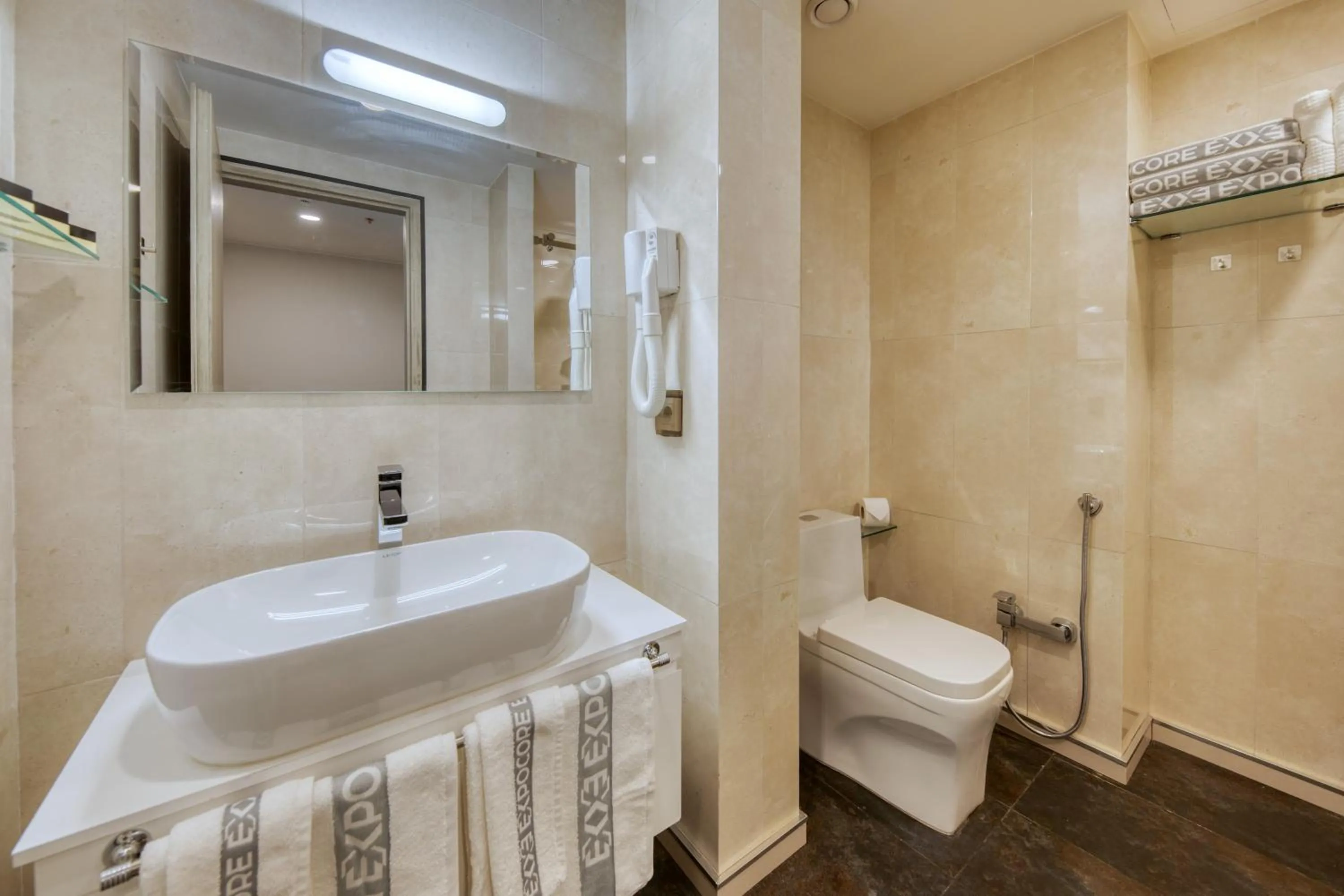 Shower in Expocore Hotel