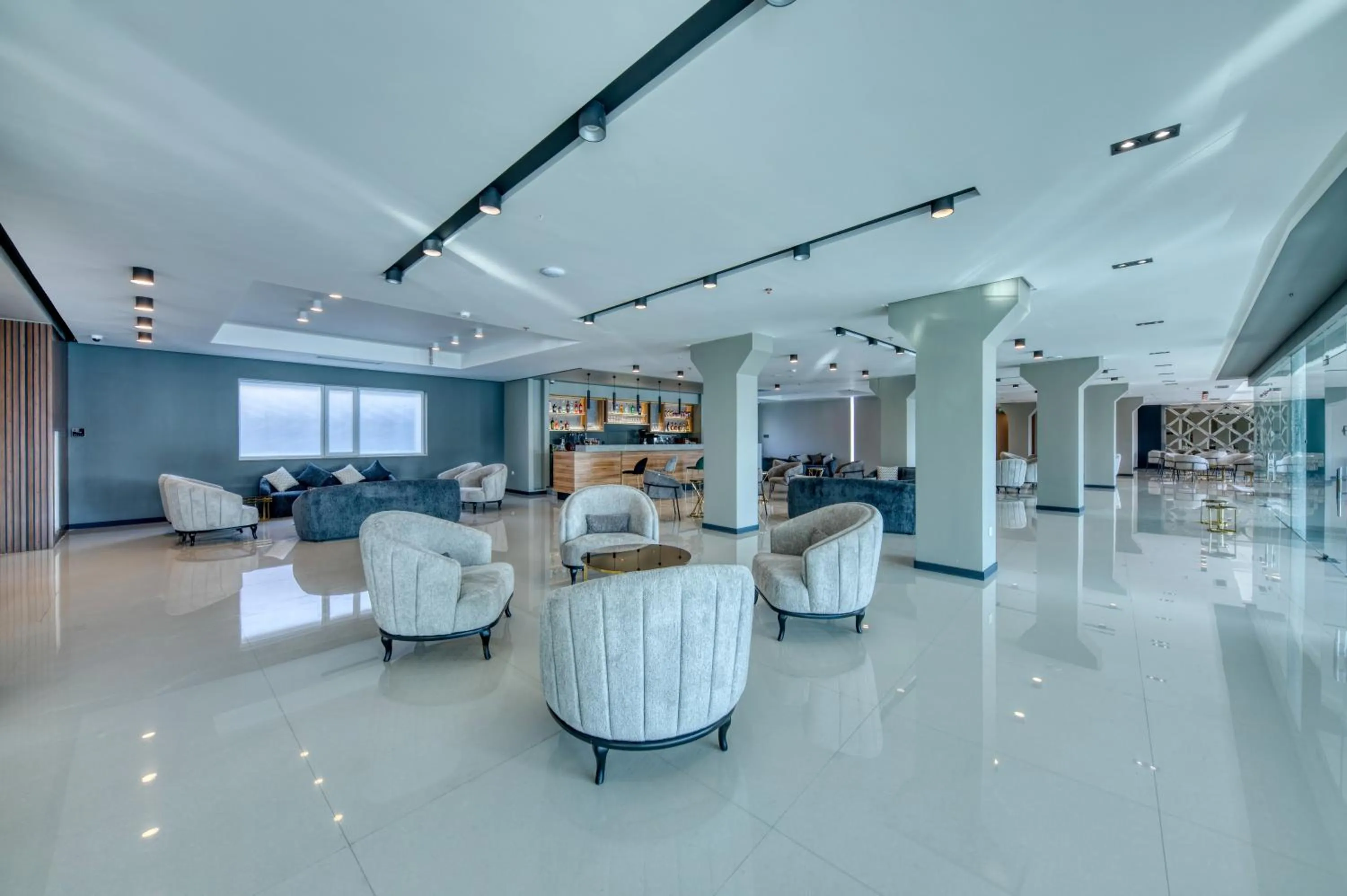 Lobby or reception in Expocore Hotel