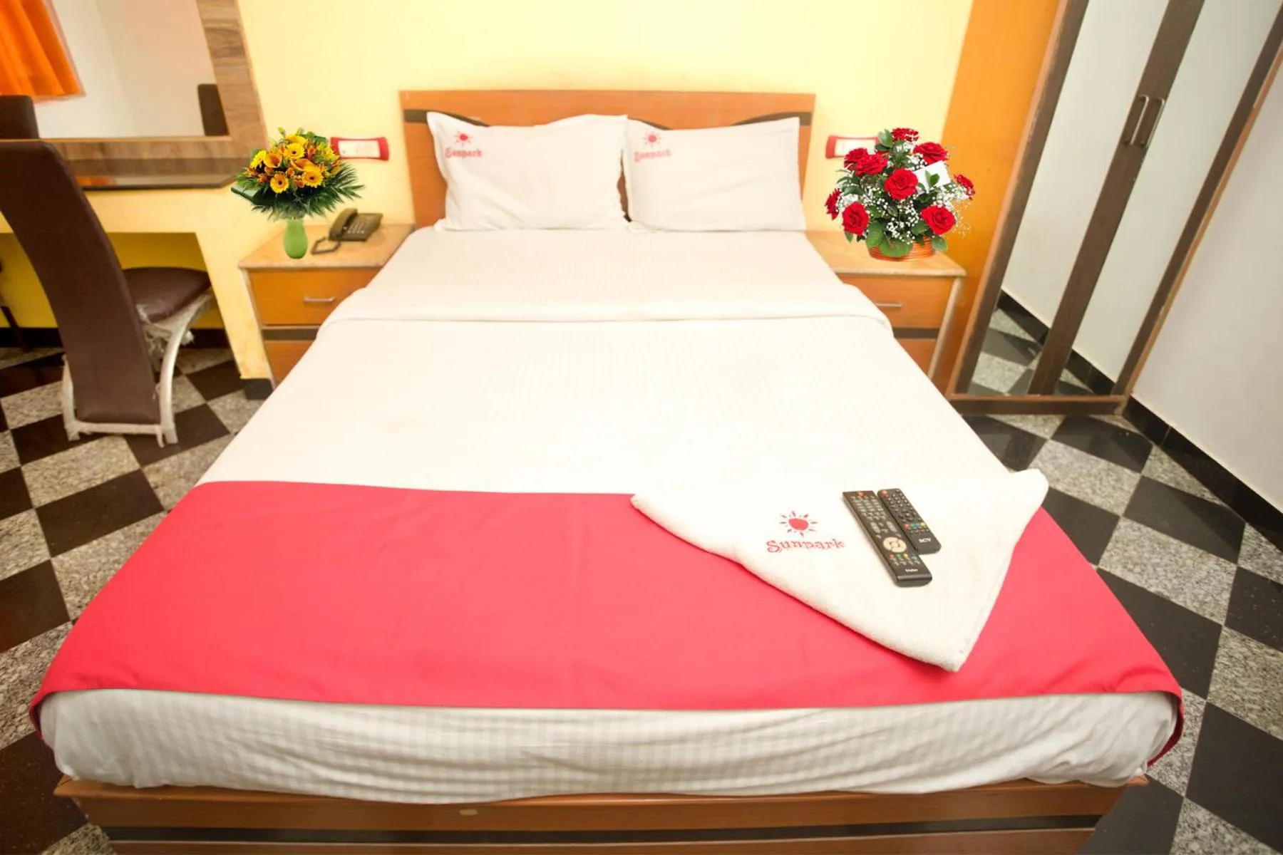 Property building, Bed in Hotel Sunpark Inn
