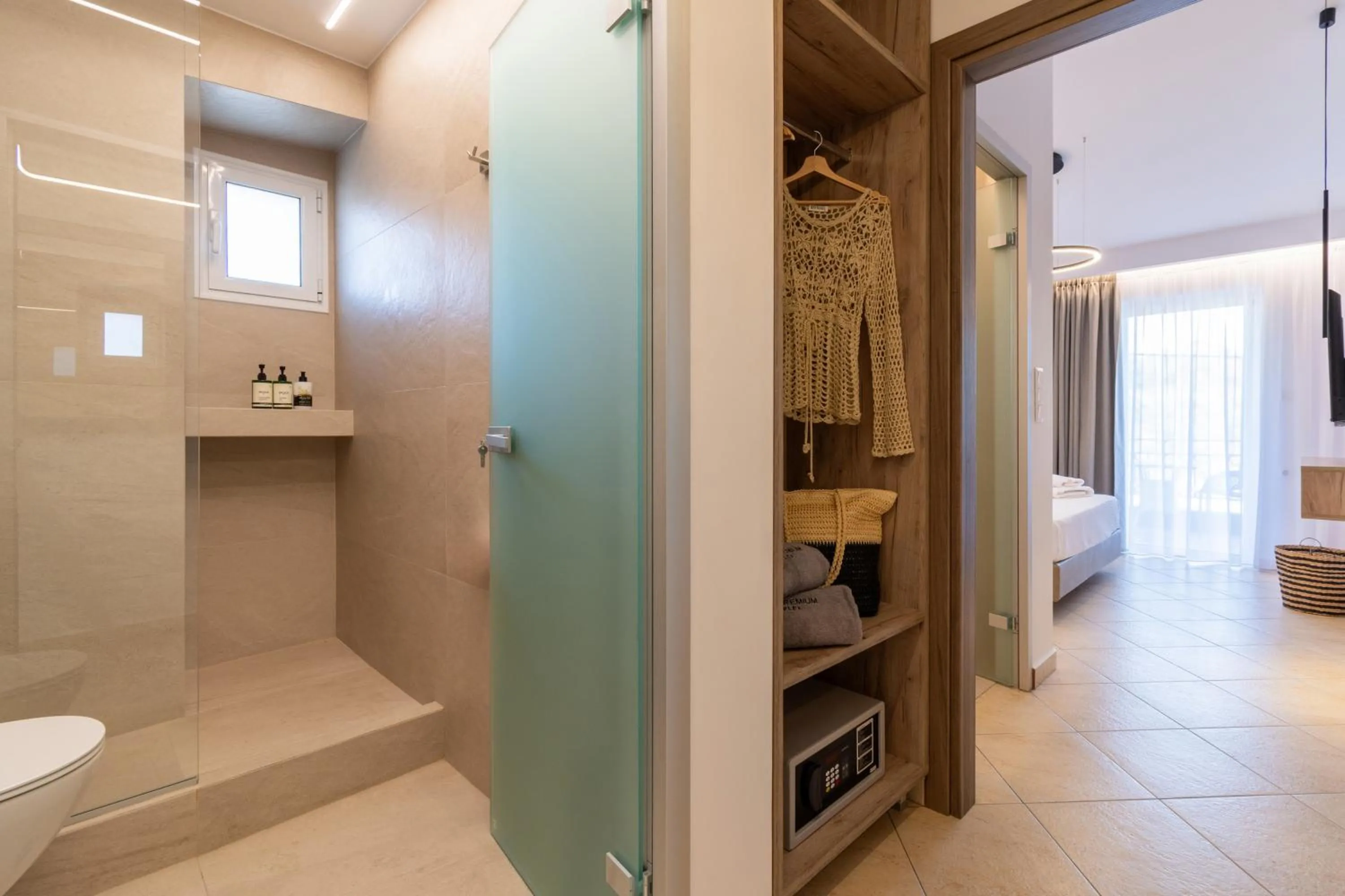 Shower in Hotel Agni On The Beach